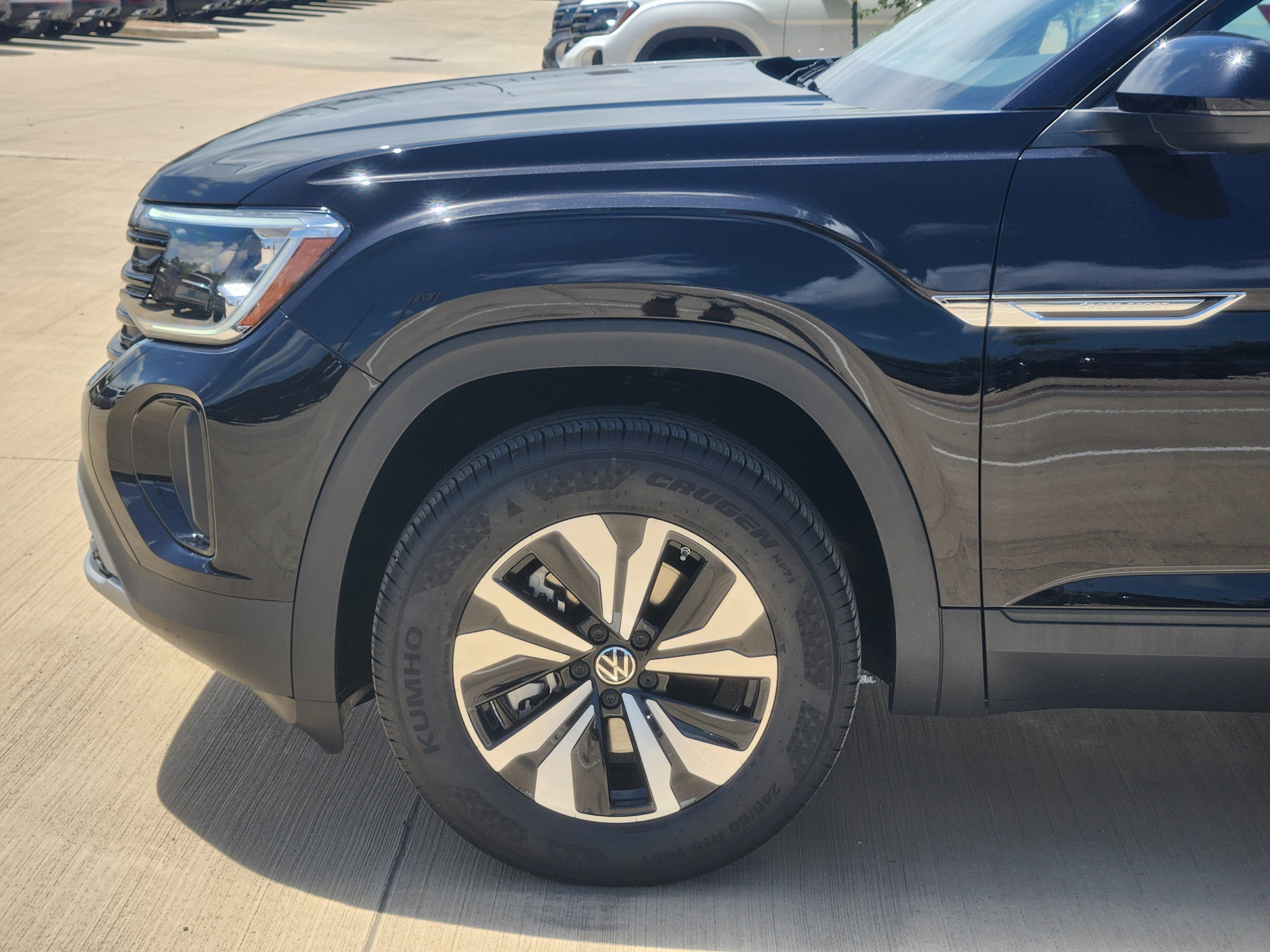 2026 Volkswagen Atlas Cross Sport 2.0T SE