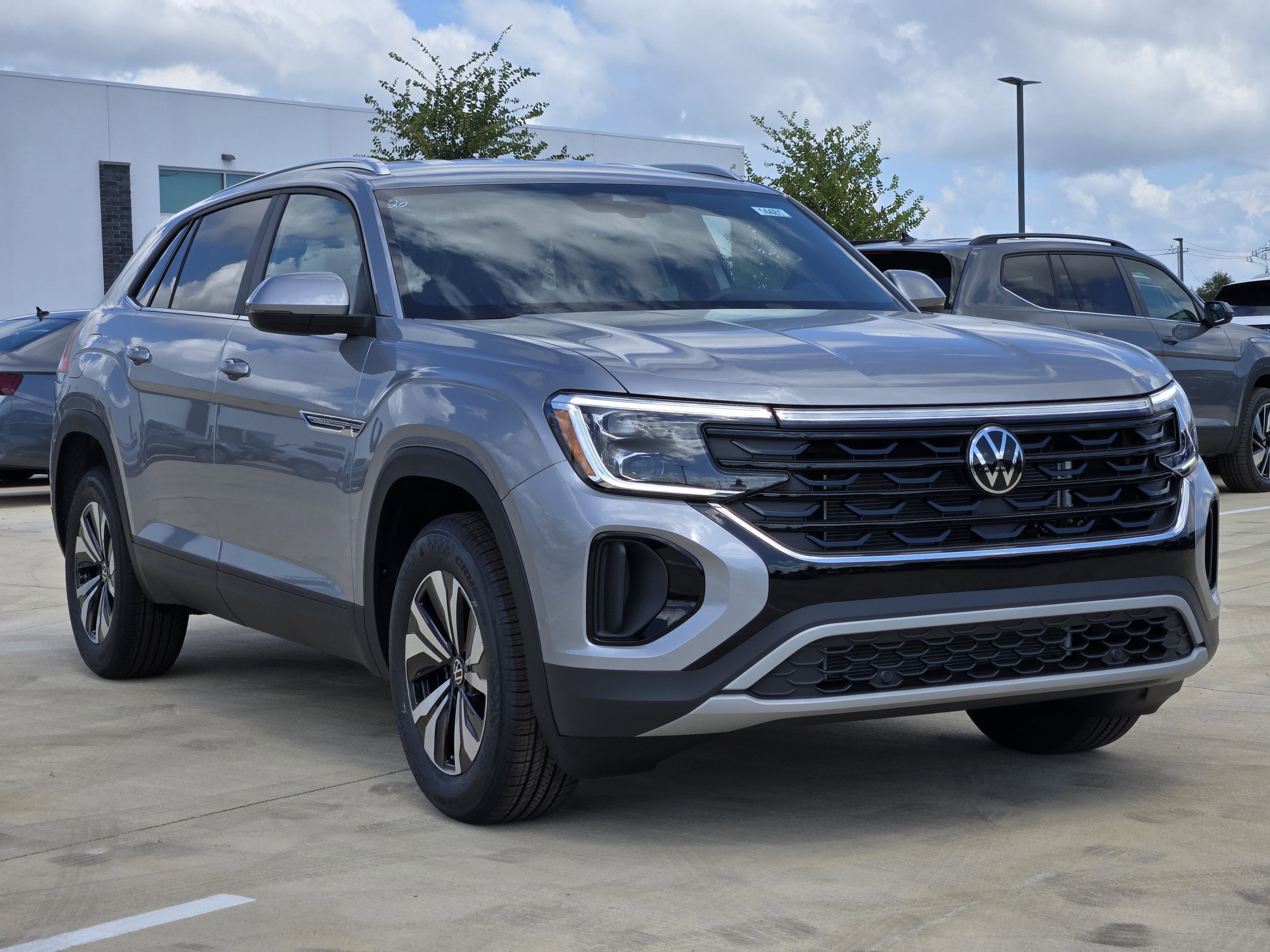 2026 Volkswagen Atlas Cross Sport 2.0T SE