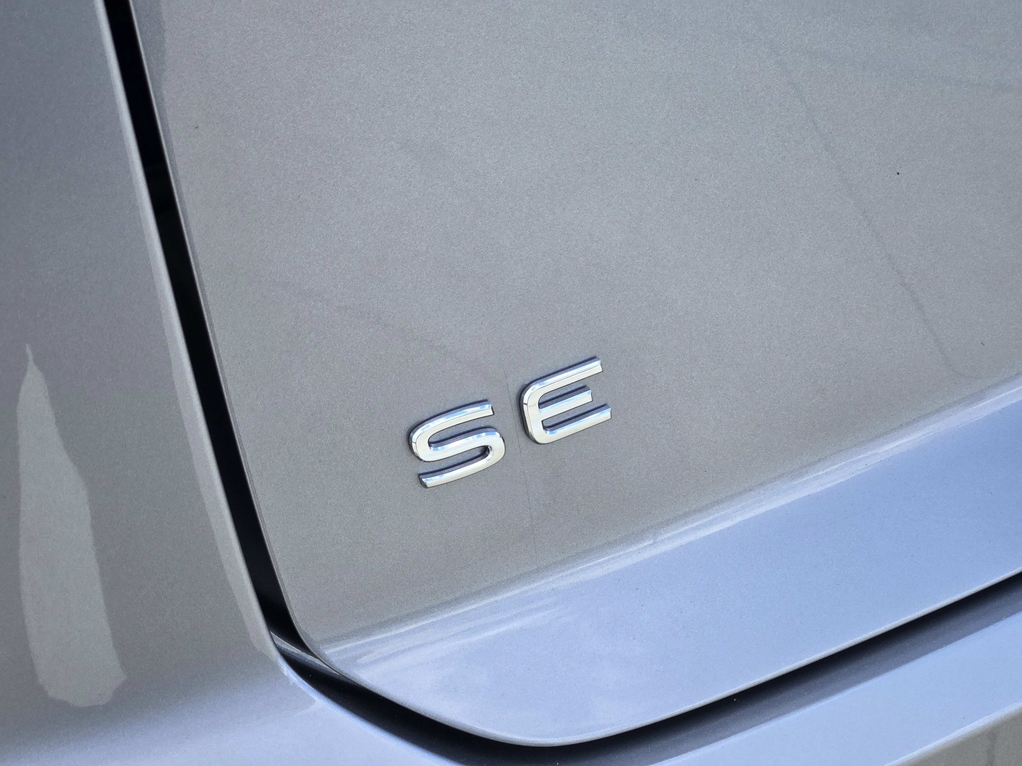 2026 Volkswagen Atlas Cross Sport 2.0T SE