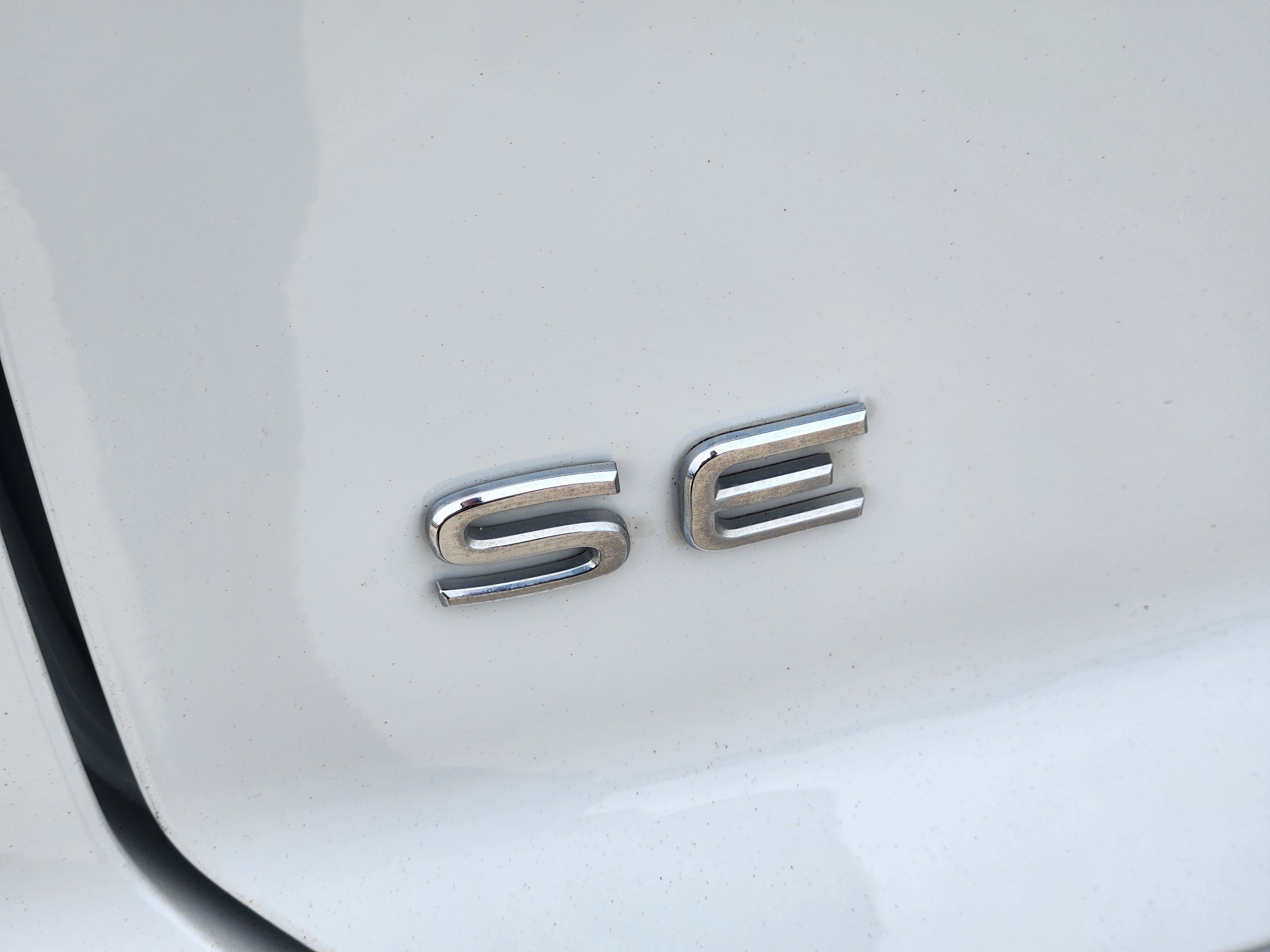 2024 Volkswagen Atlas Cross Sport 2.0T SE