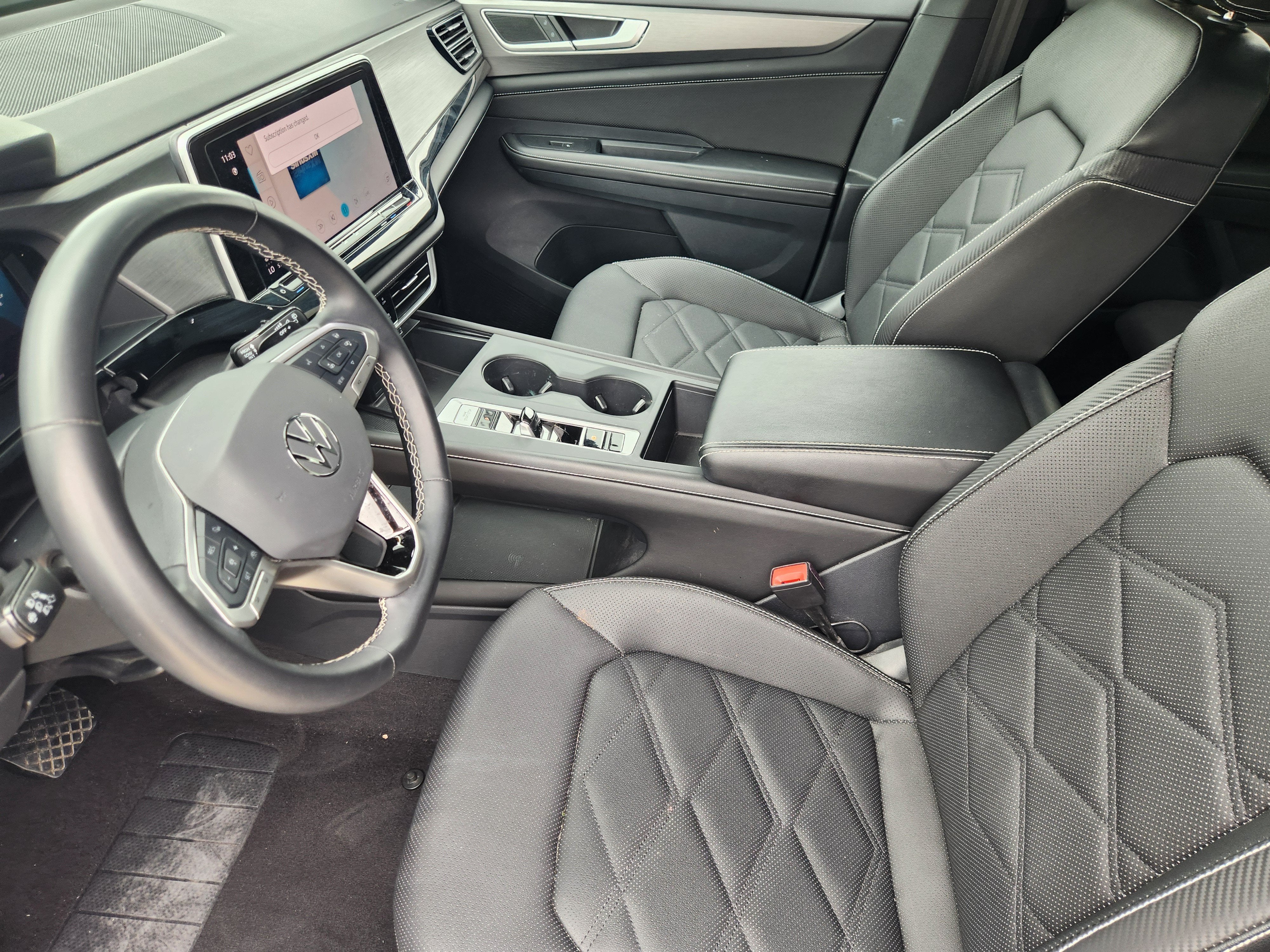 2024 Volkswagen Atlas Cross Sport 2.0T SE