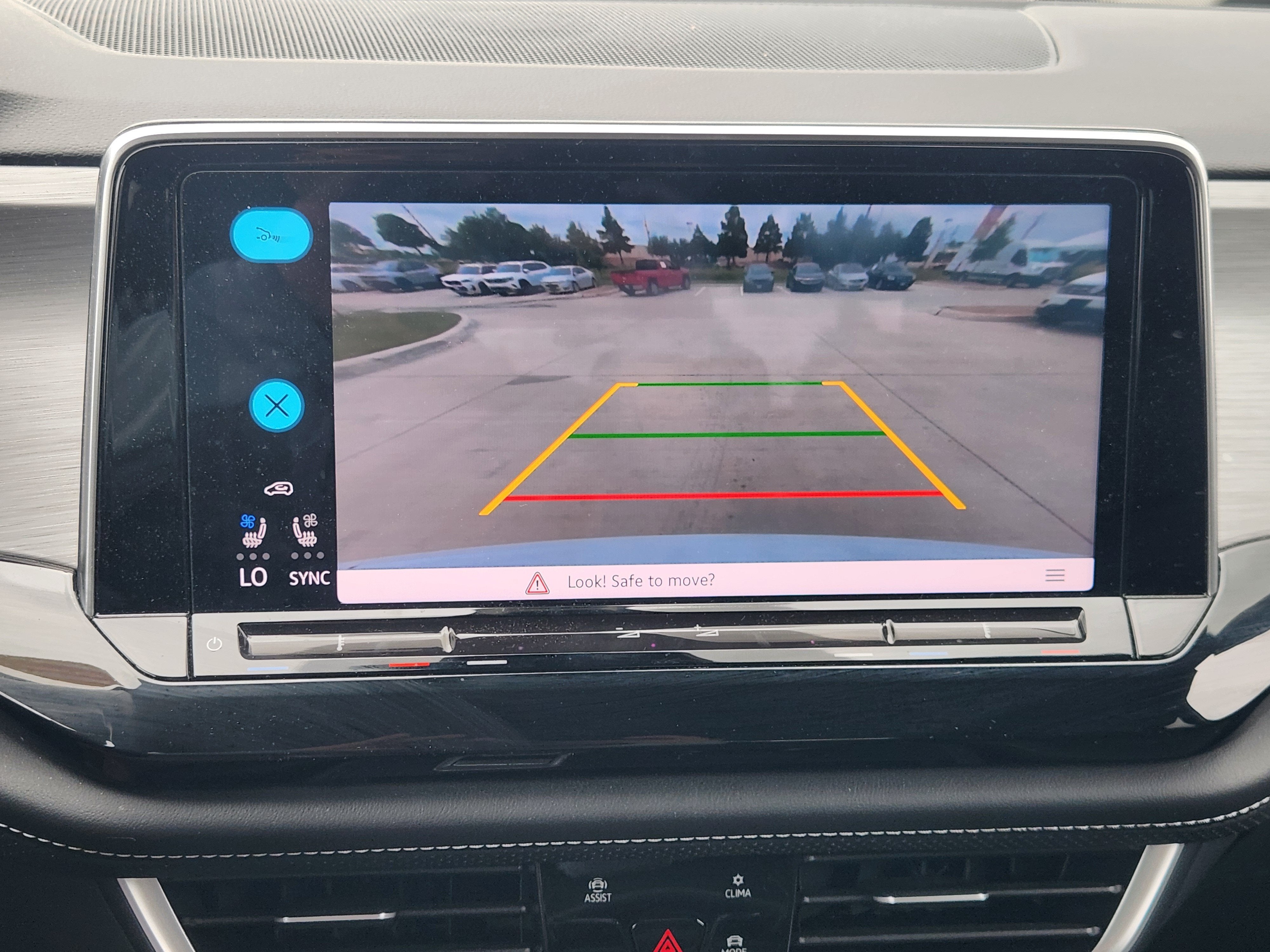 2024 Volkswagen Atlas Cross Sport 2.0T SE