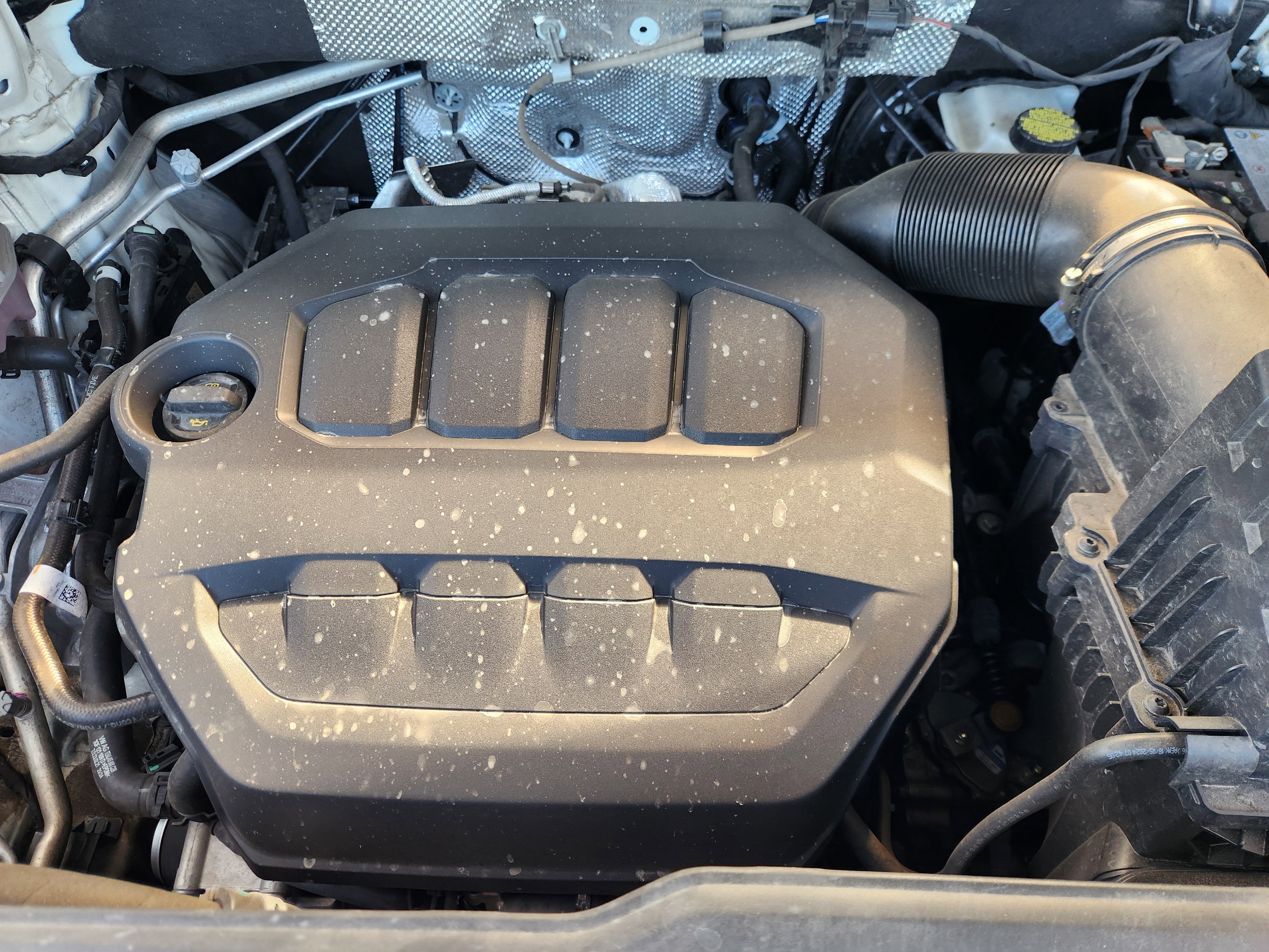 2024 Volkswagen Atlas Cross Sport 2.0T SE