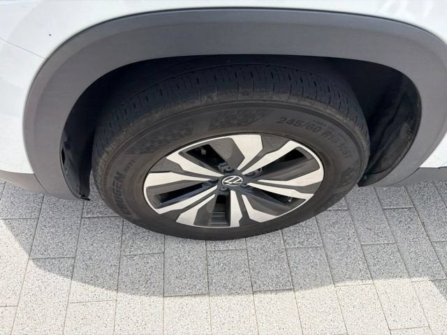 2024 Volkswagen Atlas Cross Sport 2.0T SE