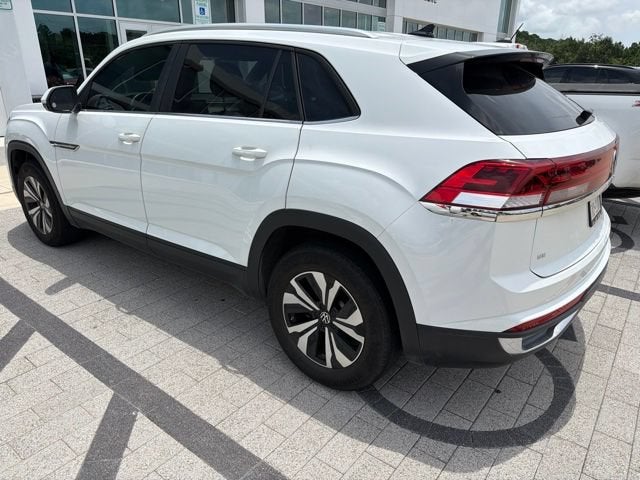 2024 Volkswagen Atlas Cross Sport 2.0T SE