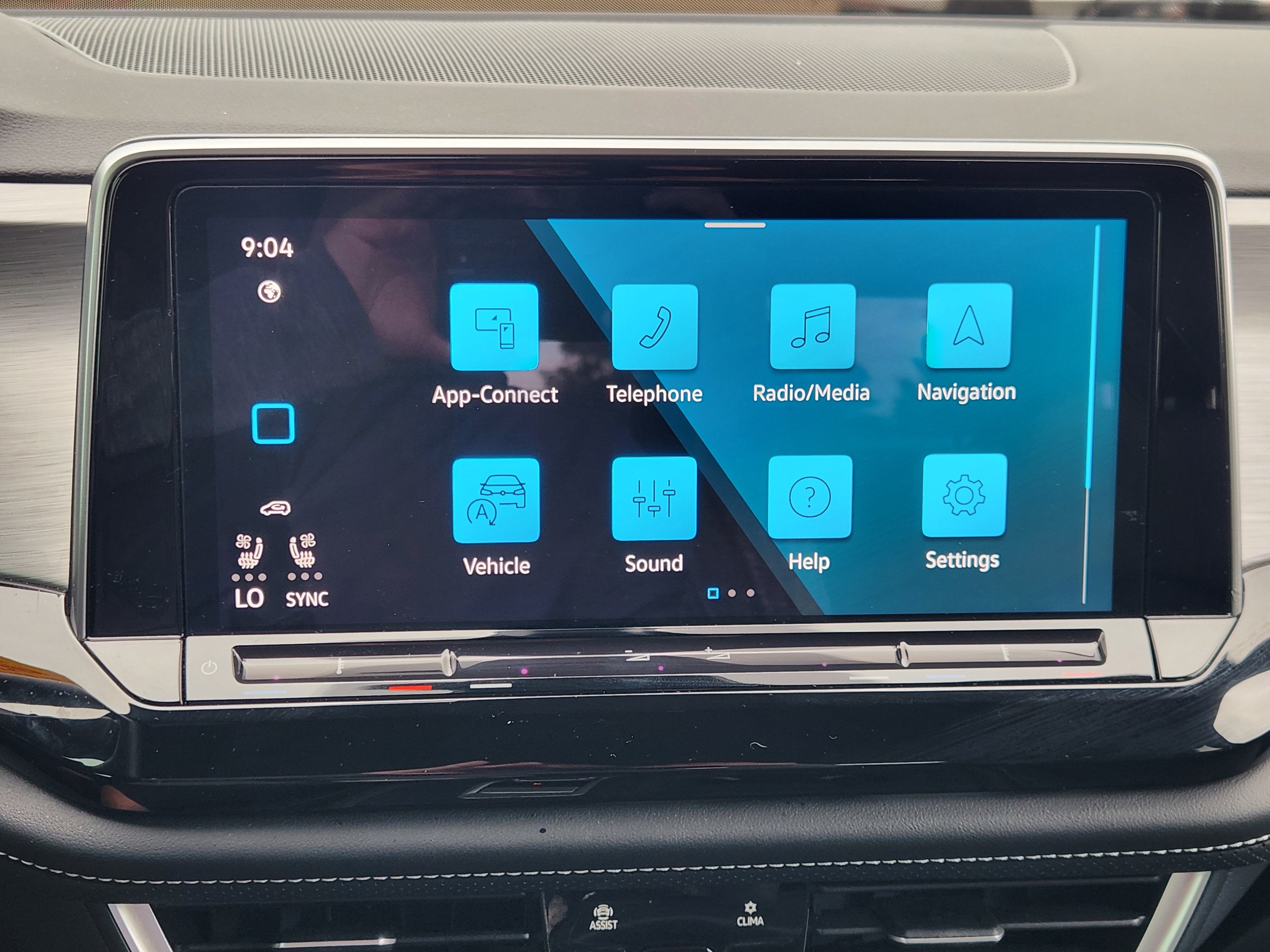 2024 Volkswagen Atlas Cross Sport 2.0T SE