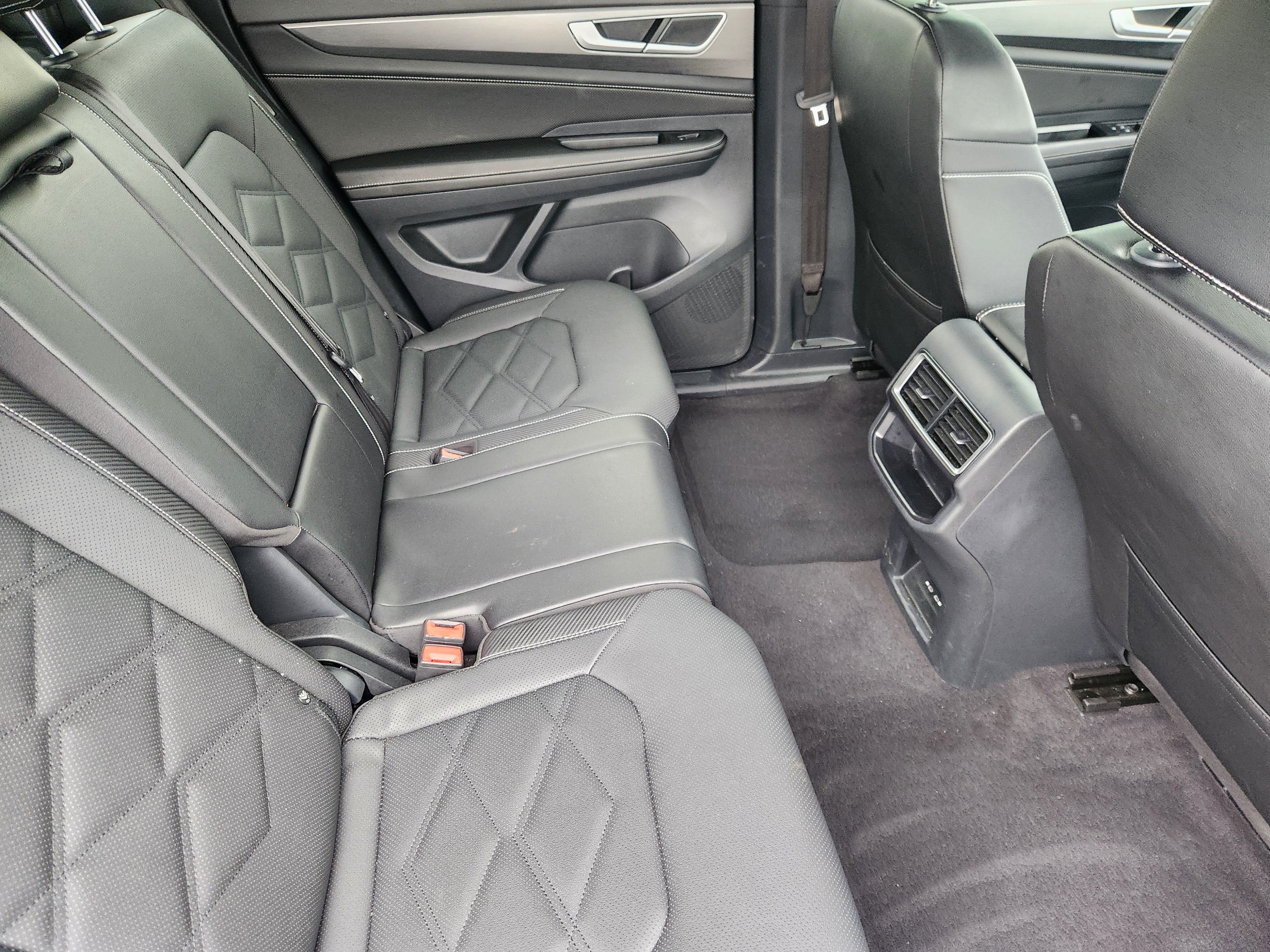 2024 Volkswagen Atlas Cross Sport 2.0T SE