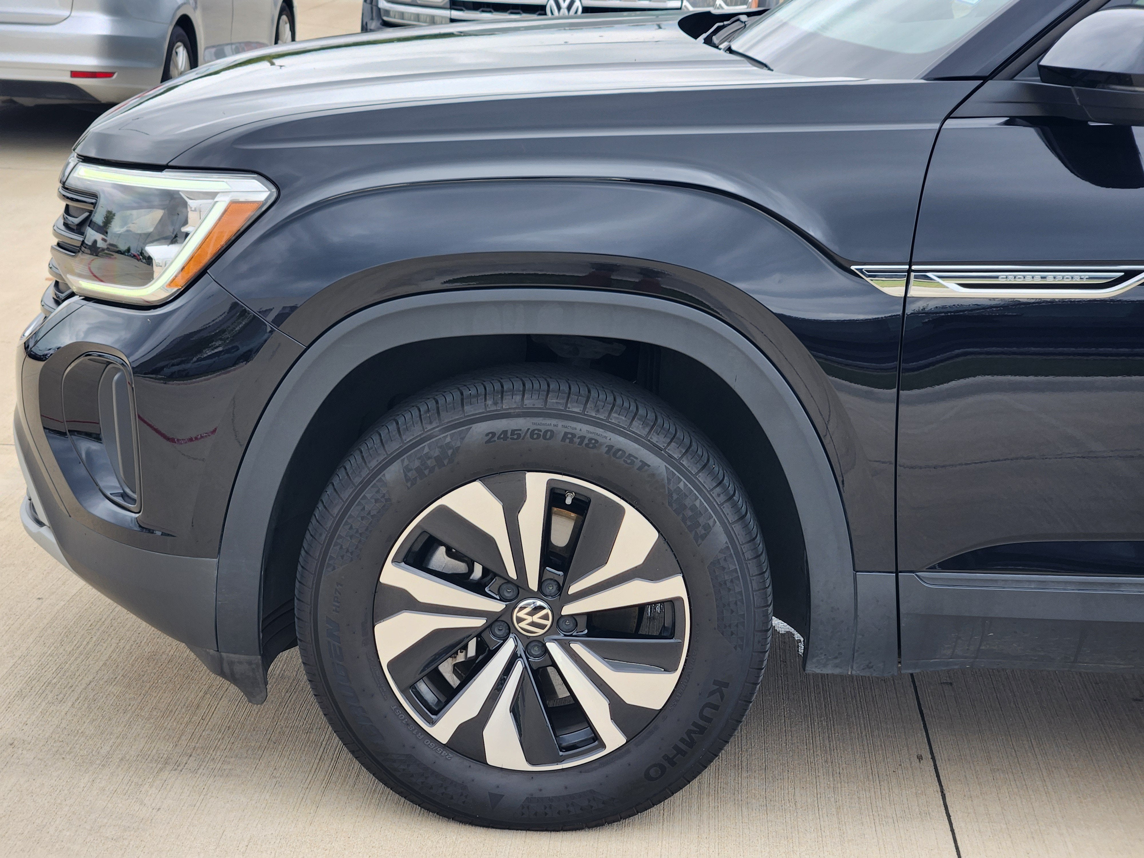 2024 Volkswagen Atlas Cross Sport 2.0T SE