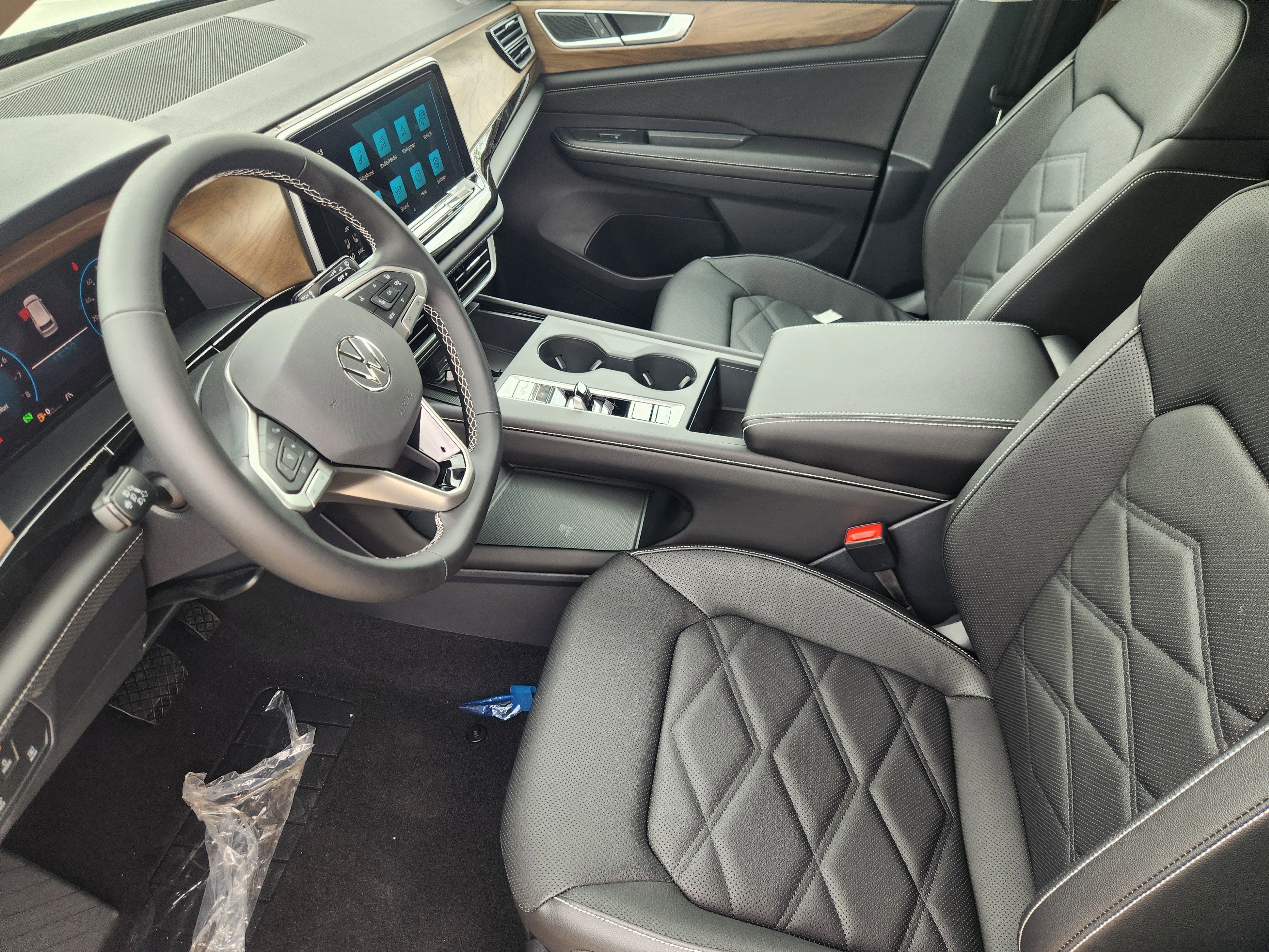 2026 Volkswagen Atlas 2.0T SE