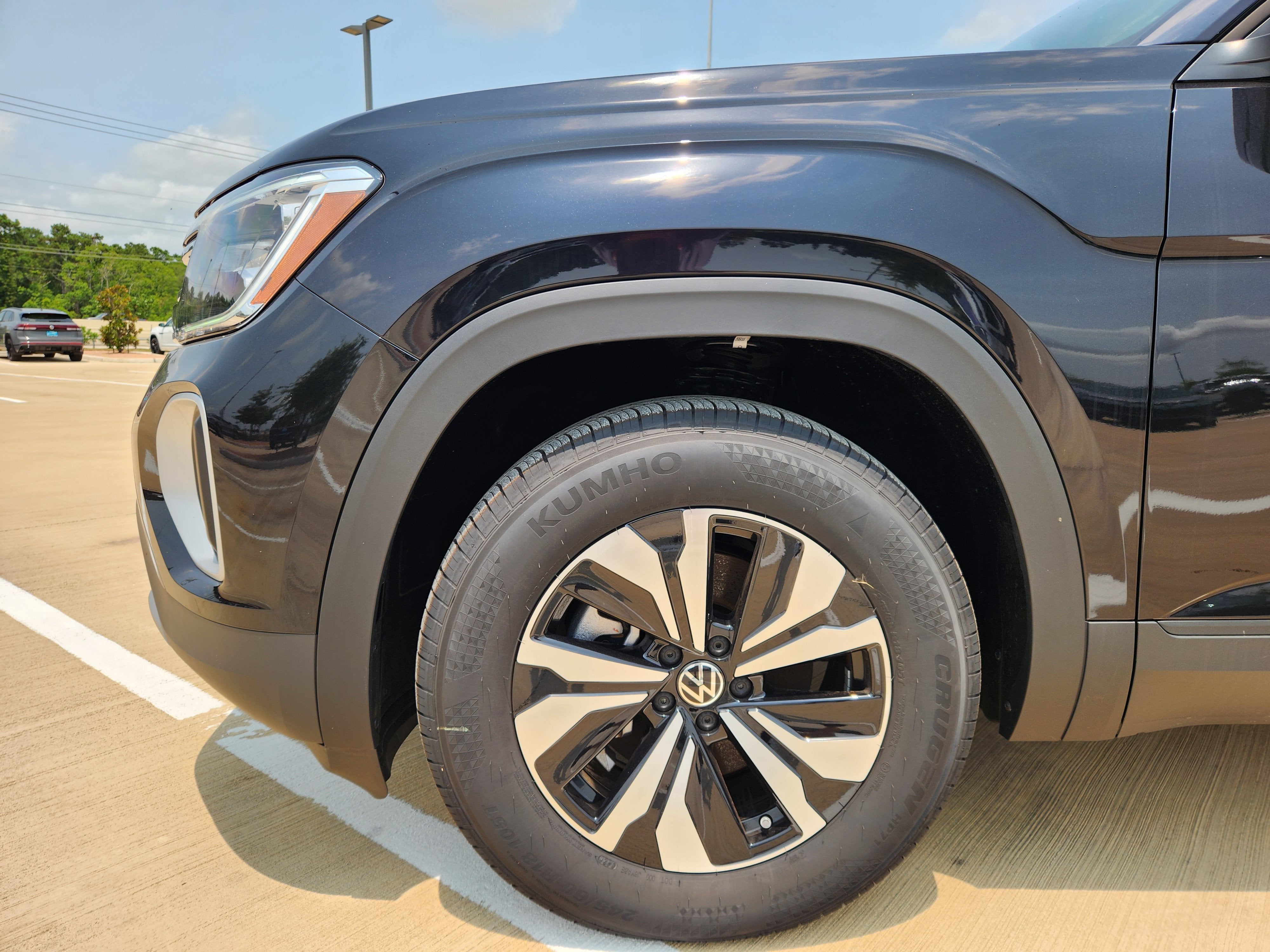 2026 Volkswagen Atlas 2.0T SE