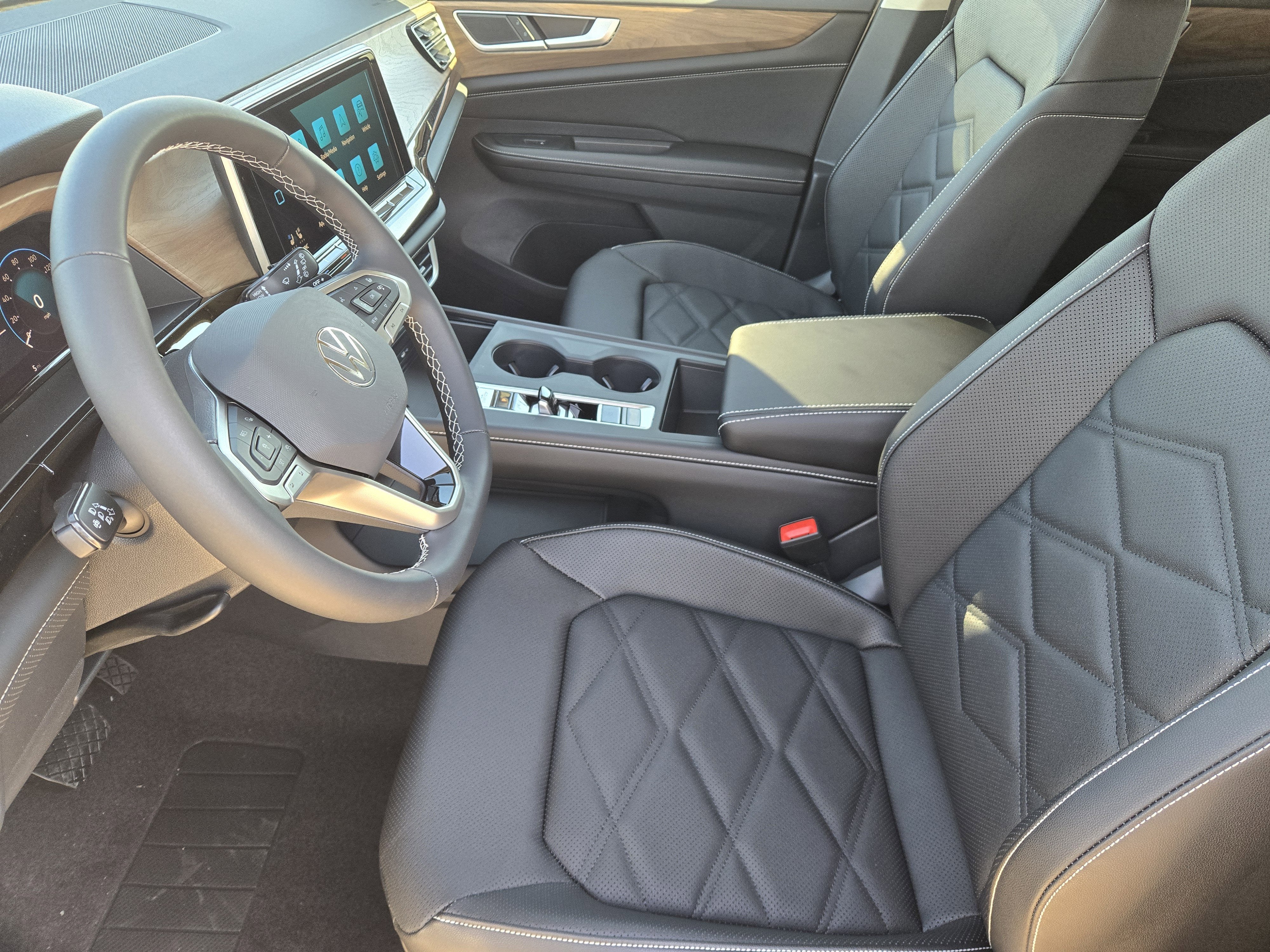 2026 Volkswagen Atlas 2.0T SE