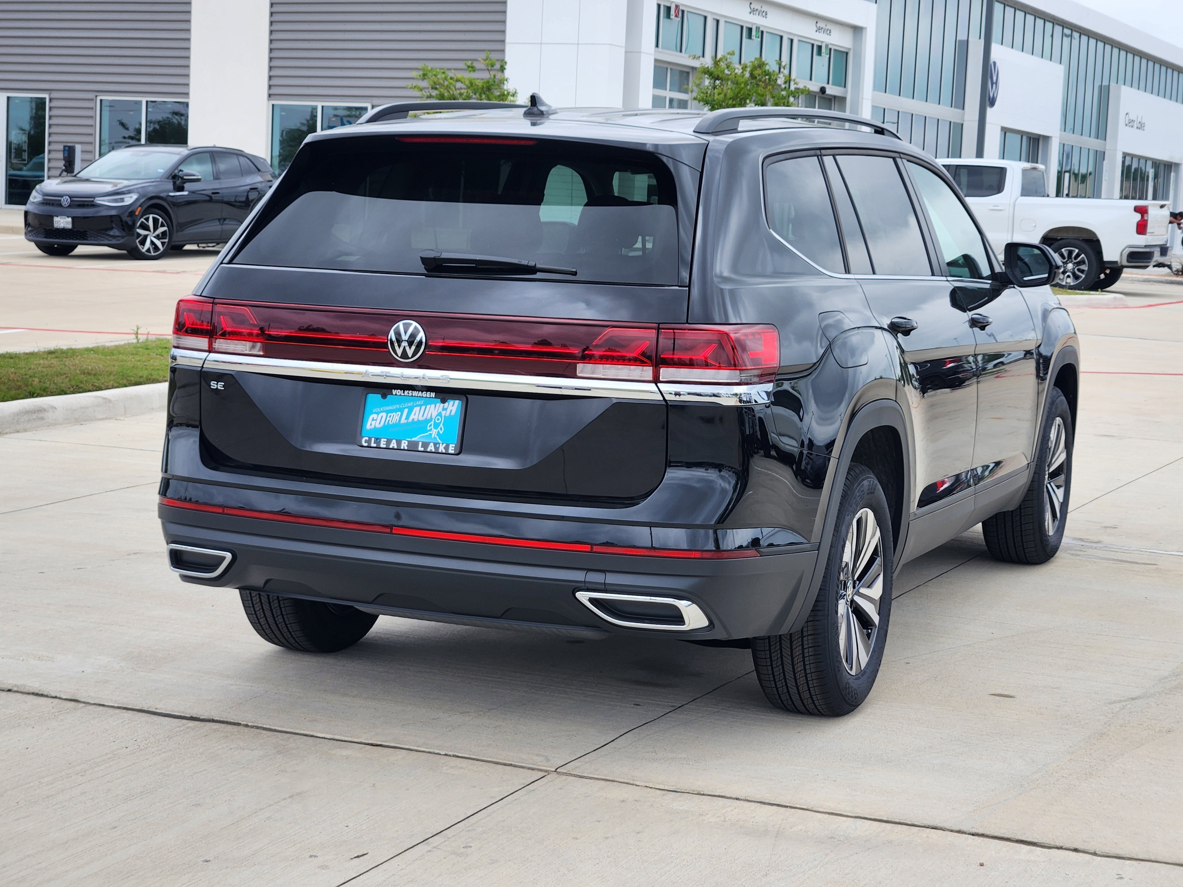 2026 Volkswagen Atlas 2.0T SE