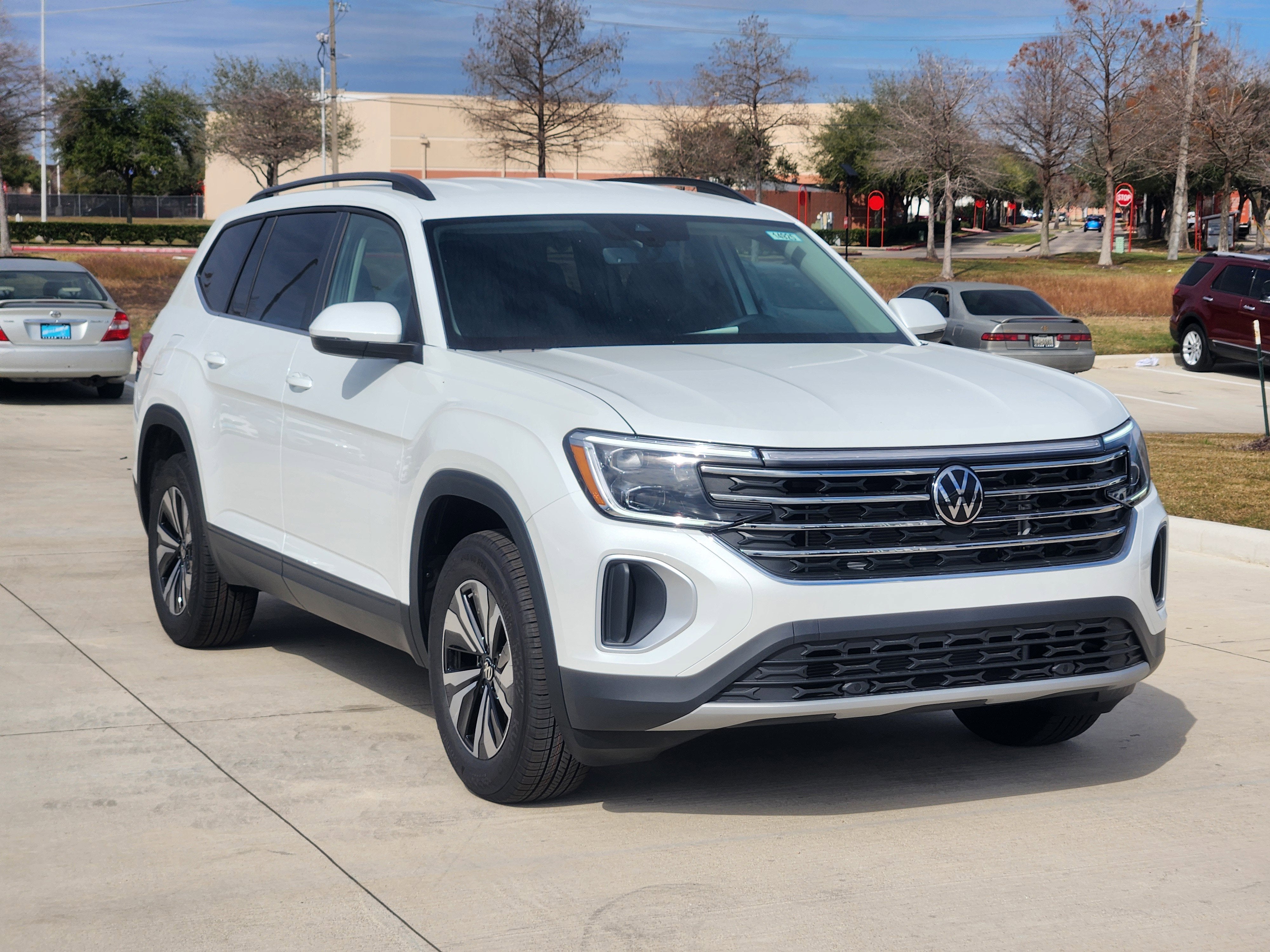 2026 Volkswagen Atlas 2.0T SE