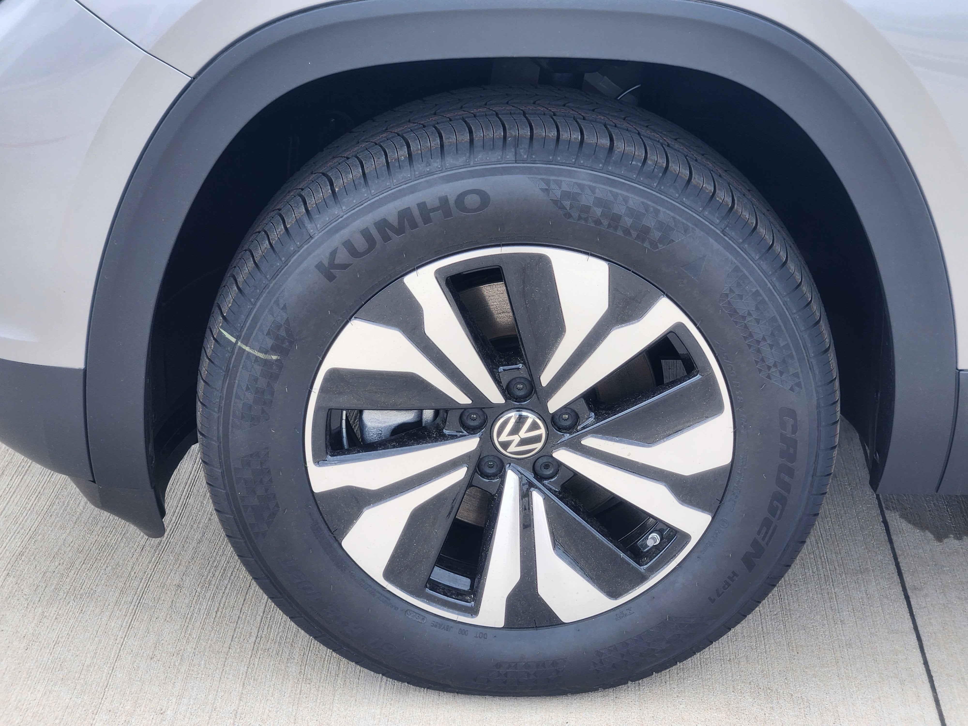 2026 Volkswagen Atlas 2.0T SE