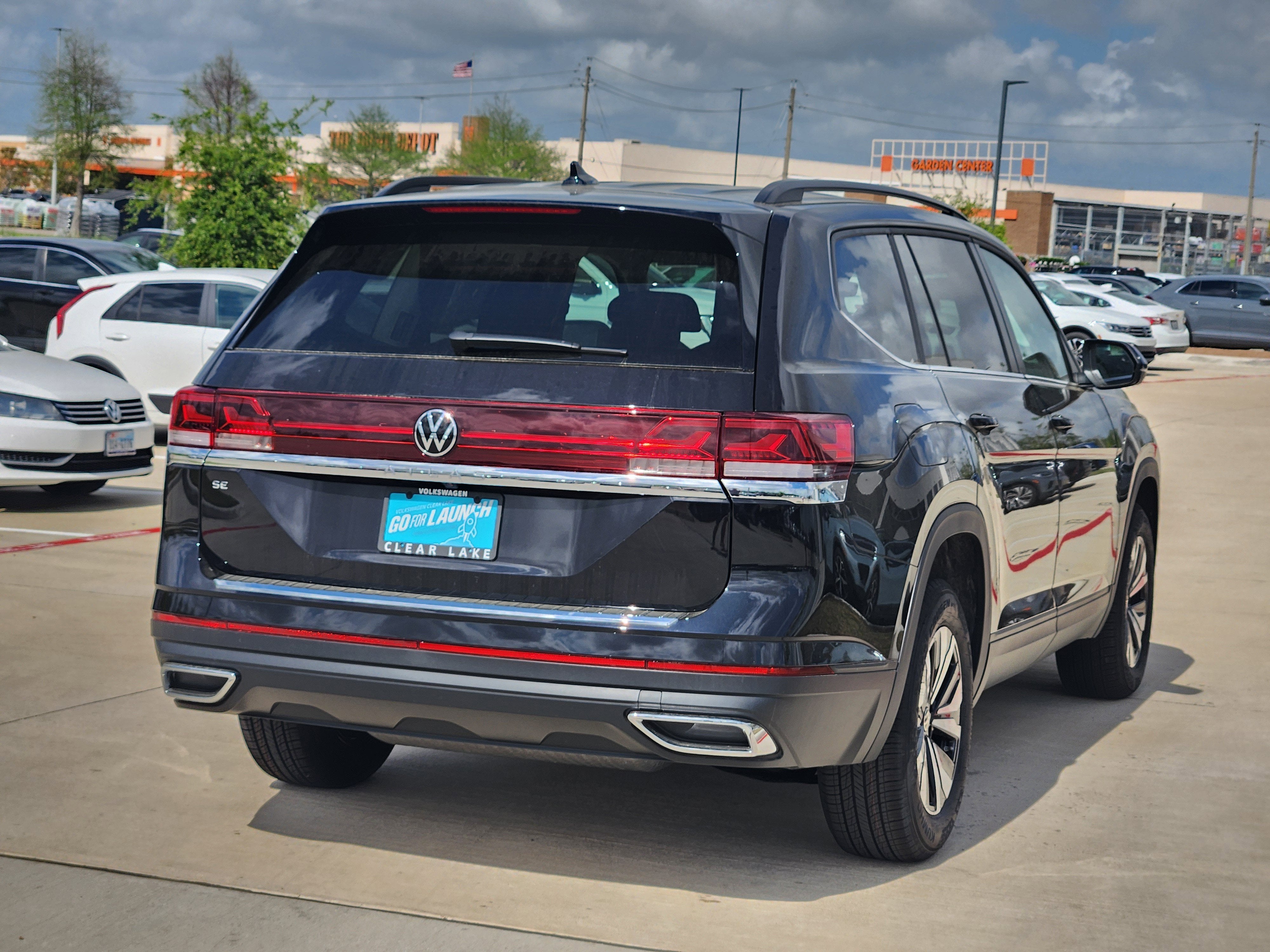 2026 Volkswagen Atlas 2.0T SE