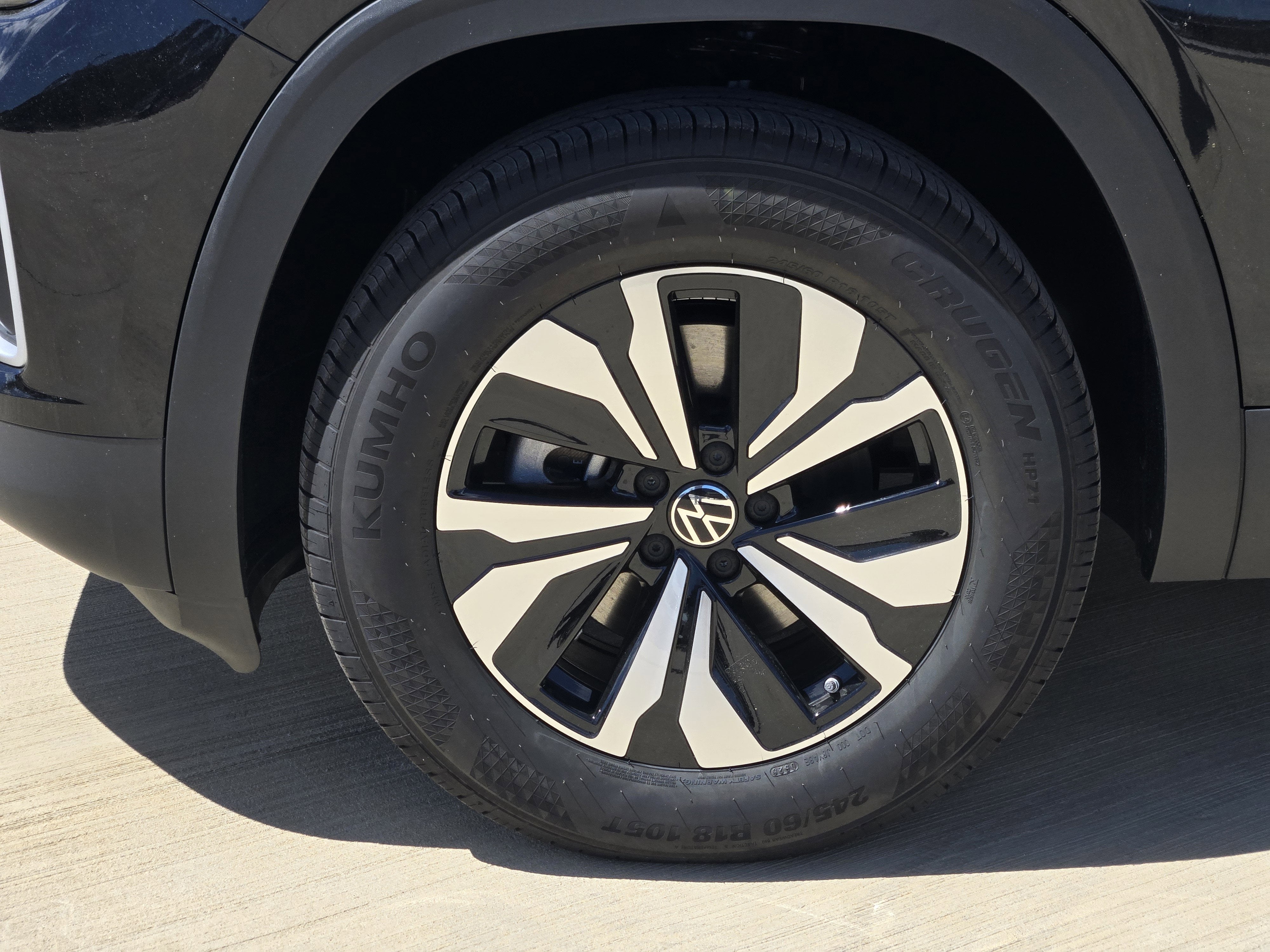 2026 Volkswagen Atlas 2.0T SE