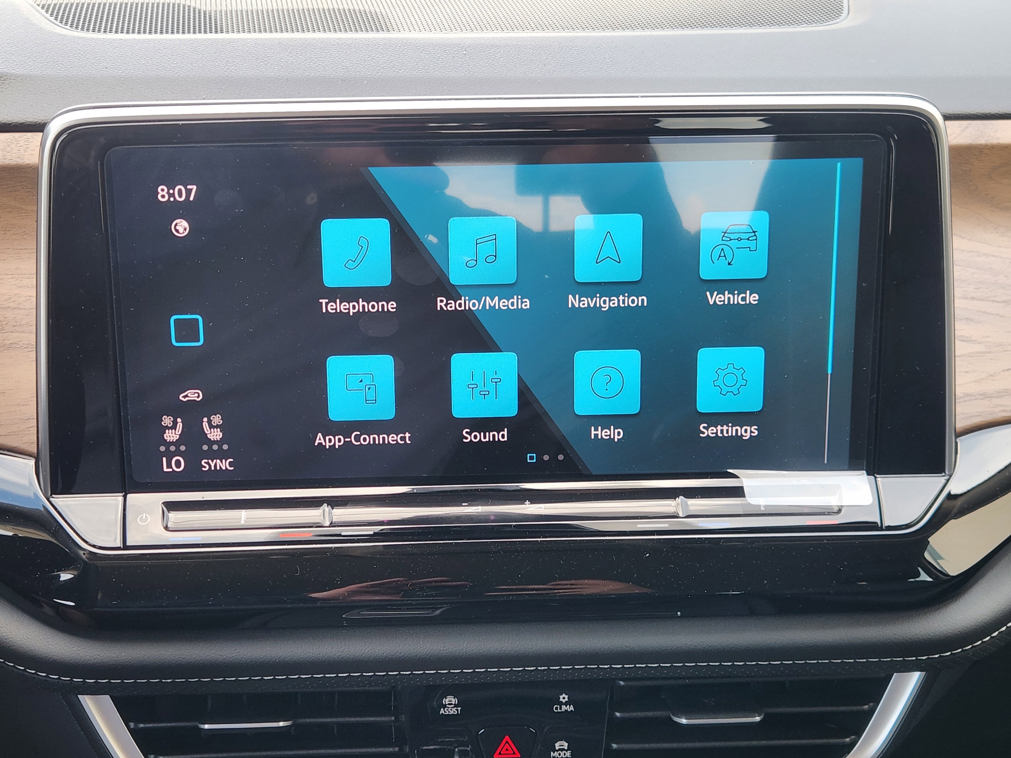 2026 Volkswagen Atlas 2.0T SE