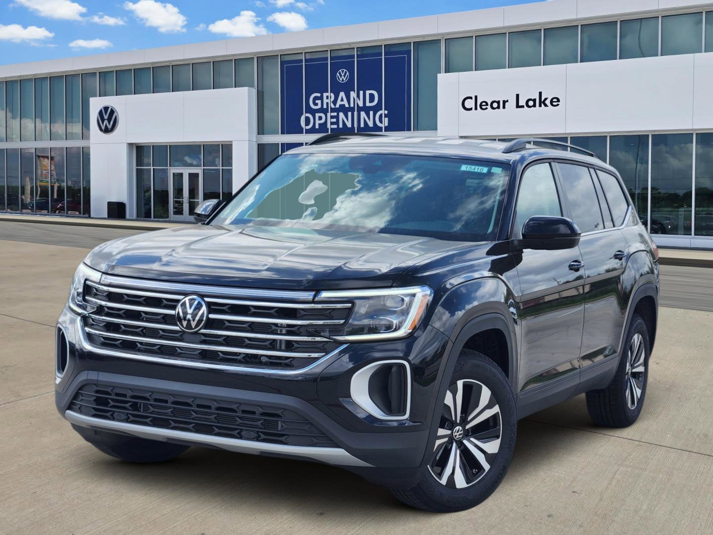 2026 Volkswagen Atlas 2.0T SE