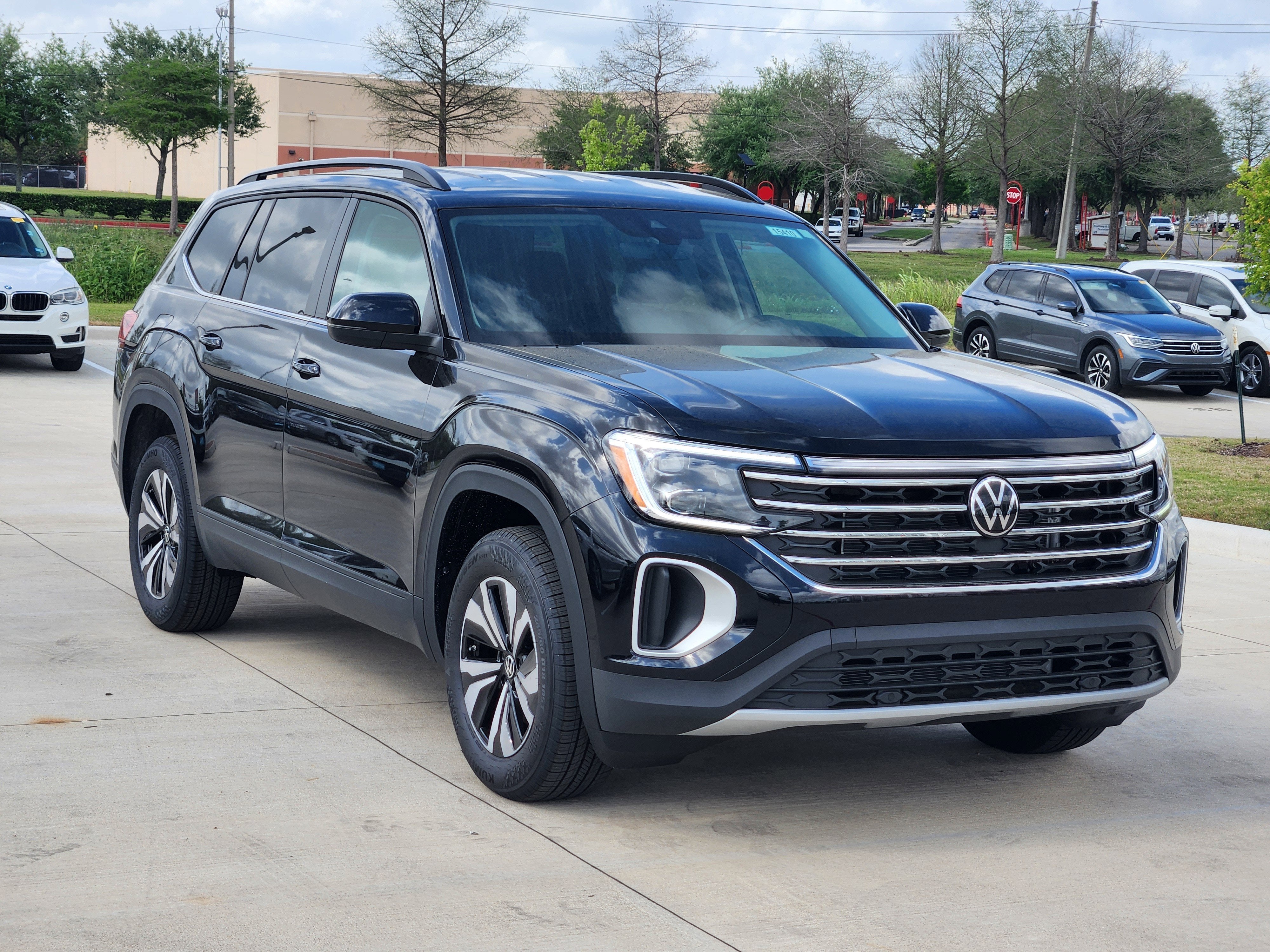 2026 Volkswagen Atlas 2.0T SE