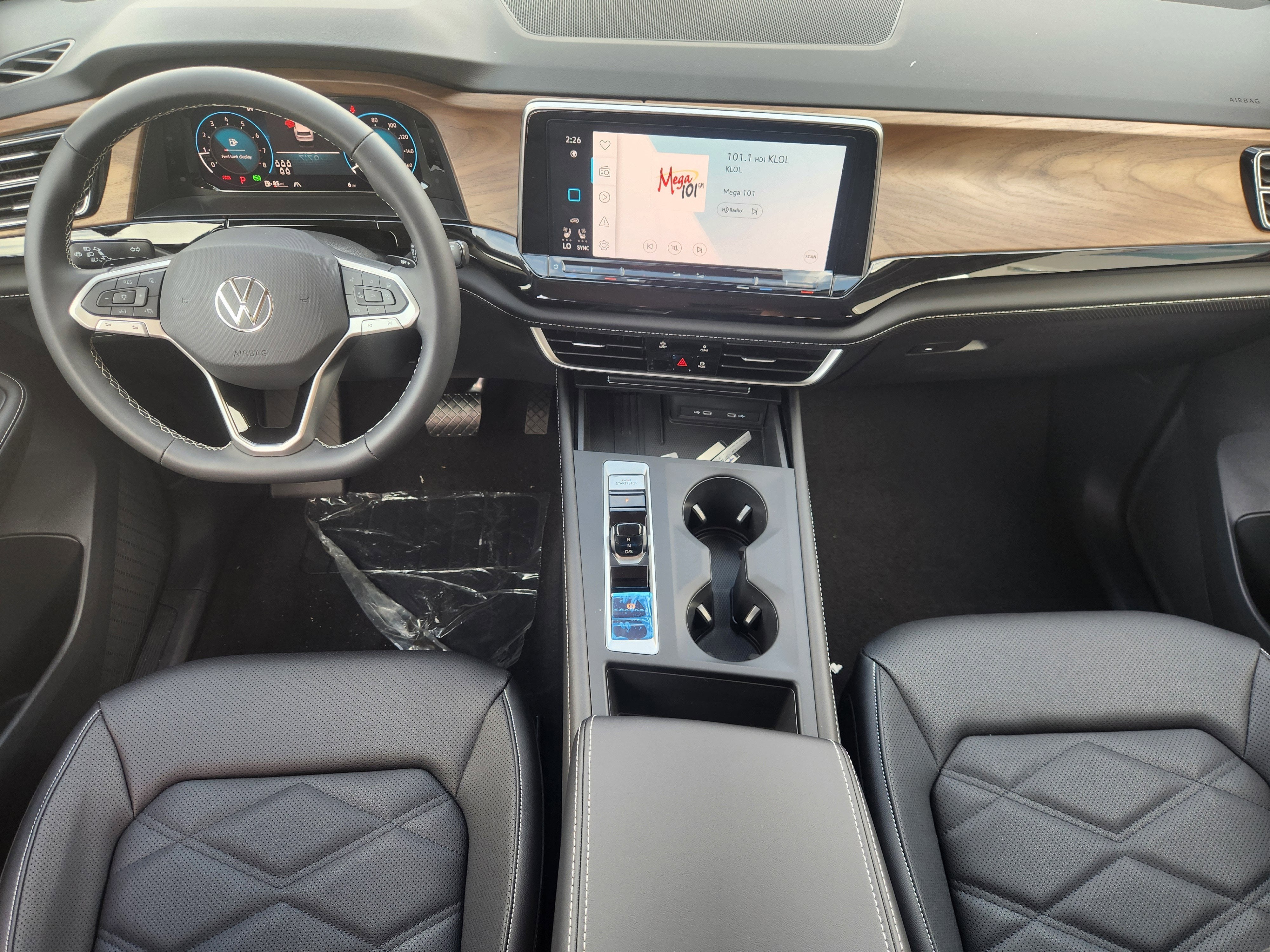 2026 Volkswagen Atlas 2.0T SE