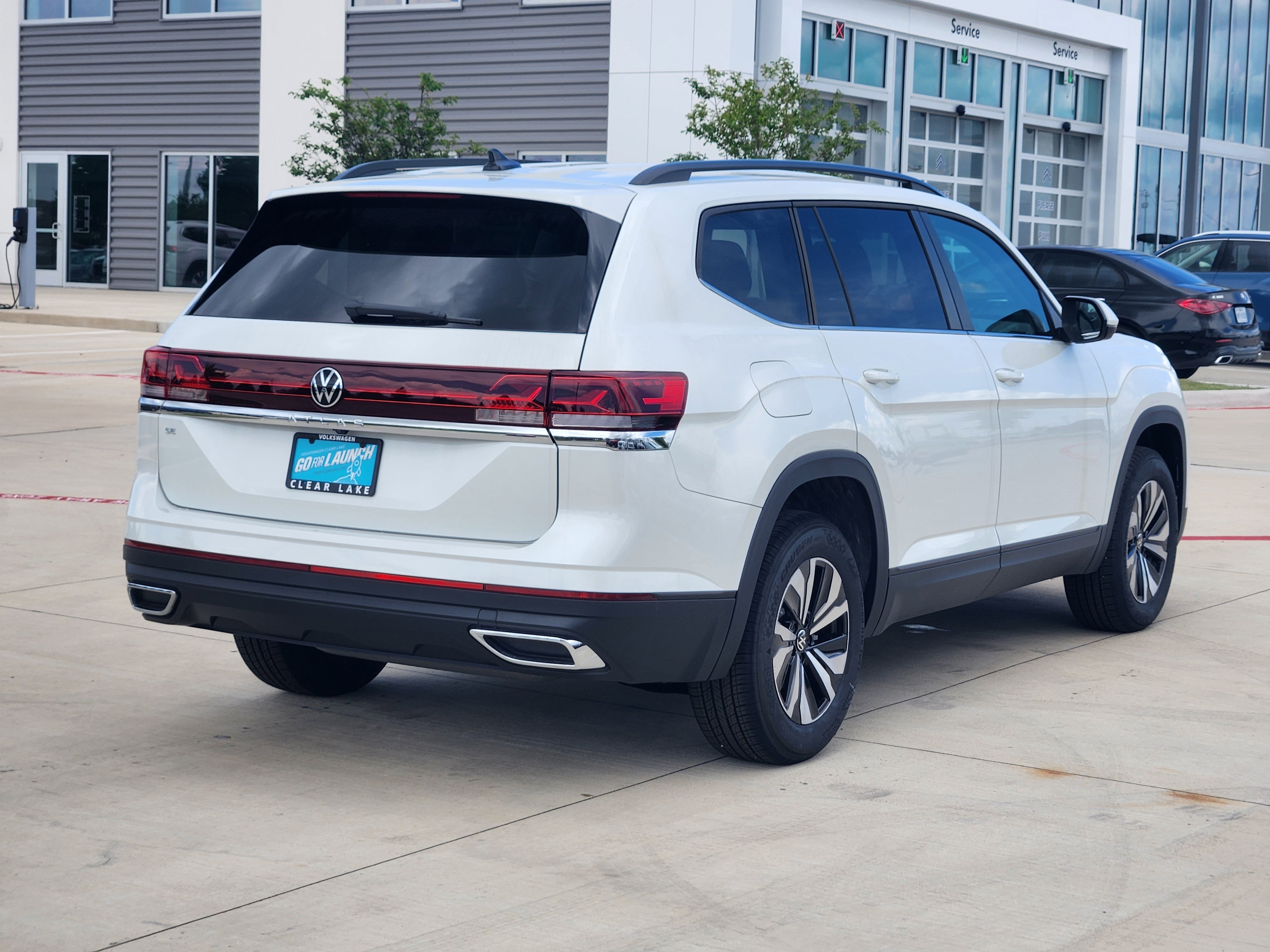 2026 Volkswagen Atlas 2.0T SE