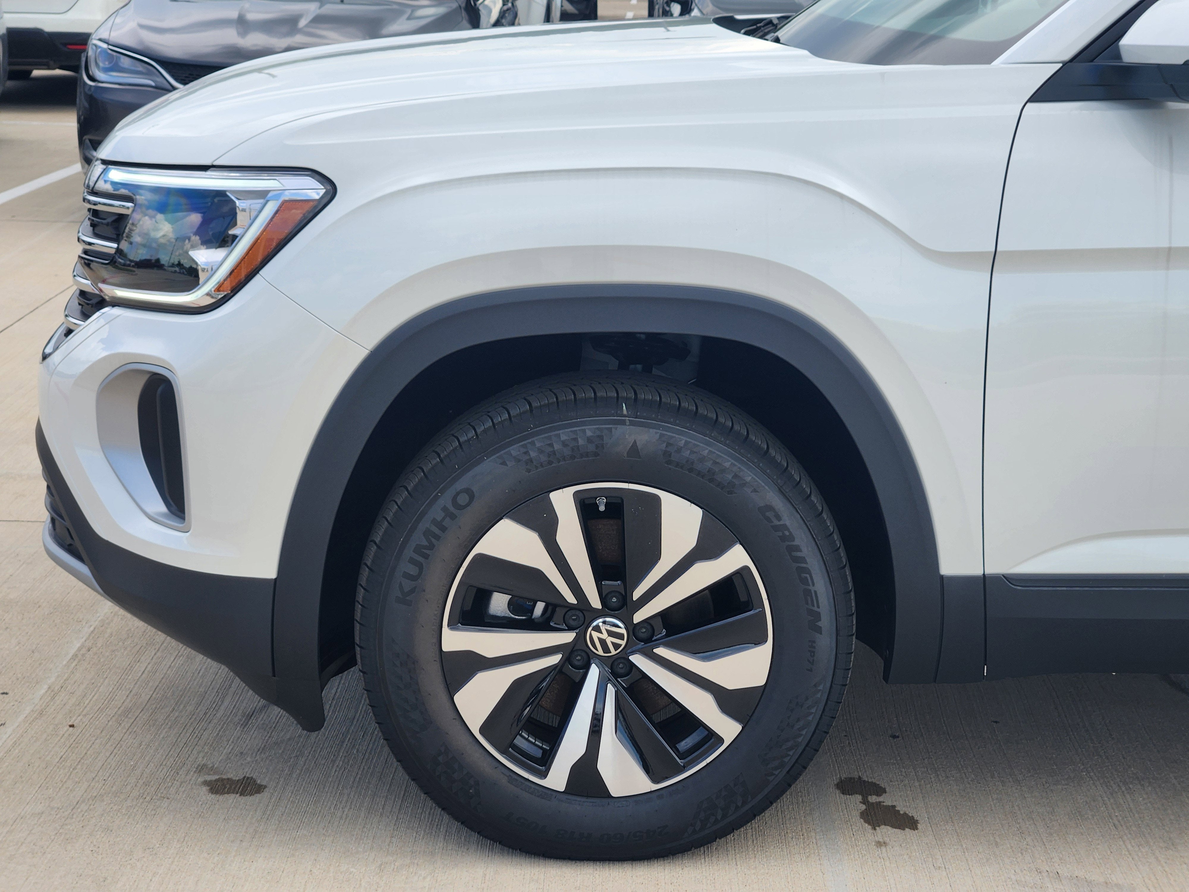 2026 Volkswagen Atlas 2.0T SE