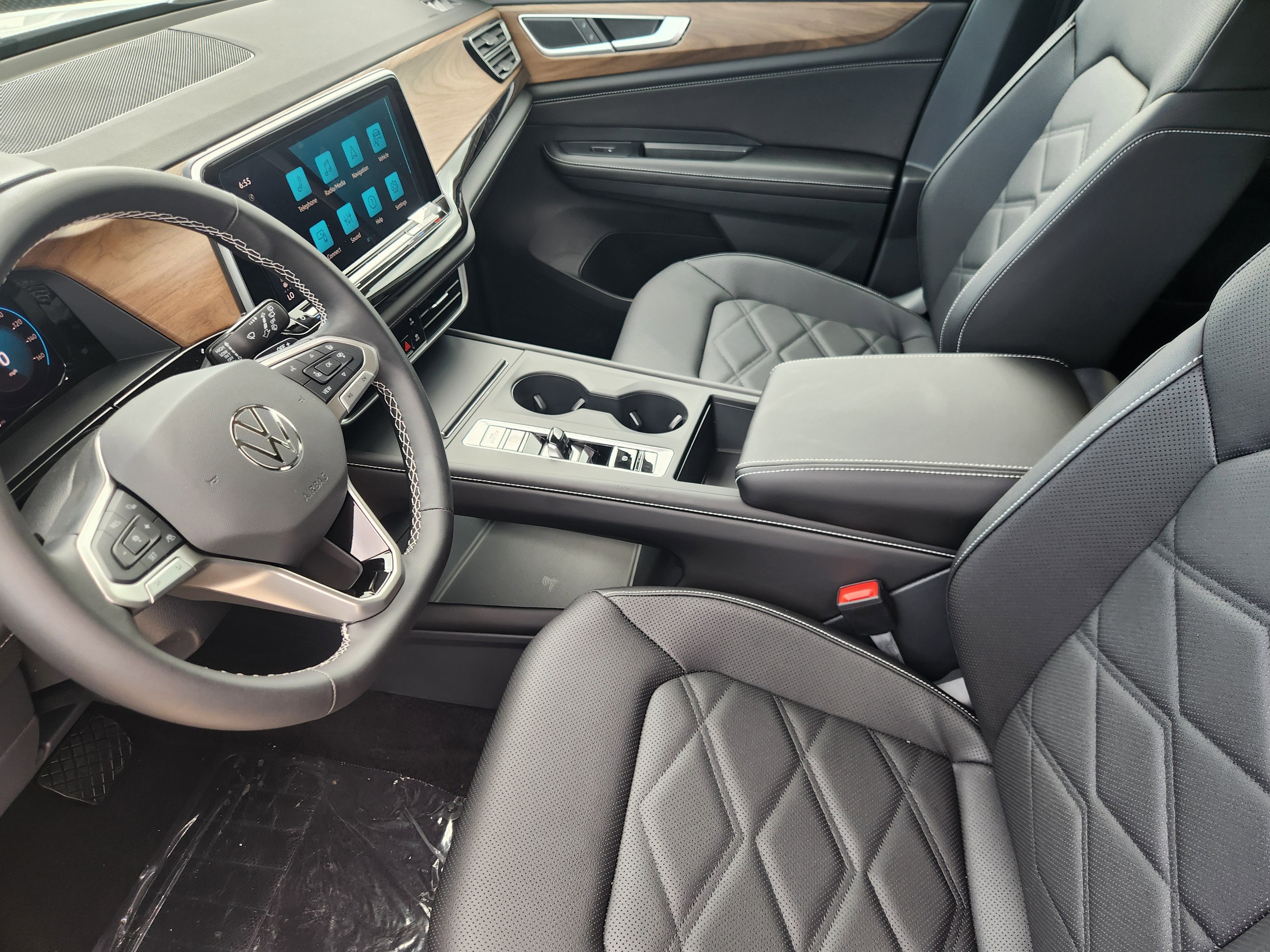 2026 Volkswagen Atlas 2.0T SE