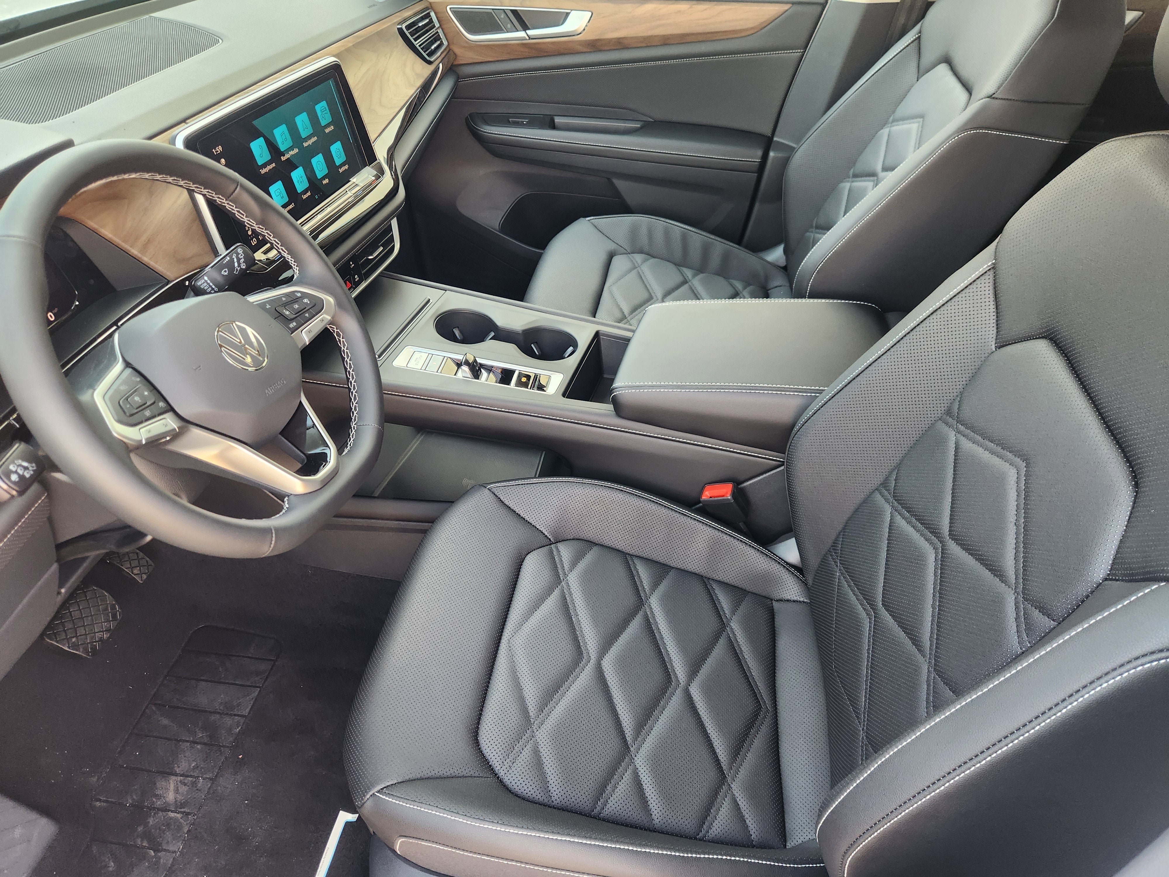 2026 Volkswagen Atlas 2.0T SE