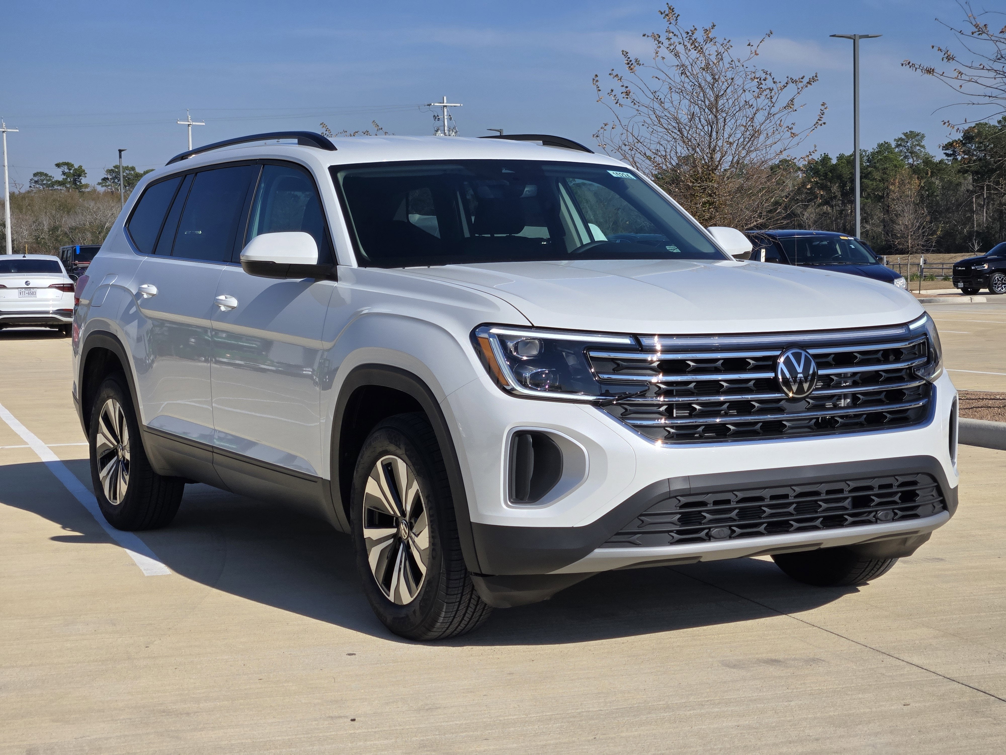 2026 Volkswagen Atlas 2.0T SE