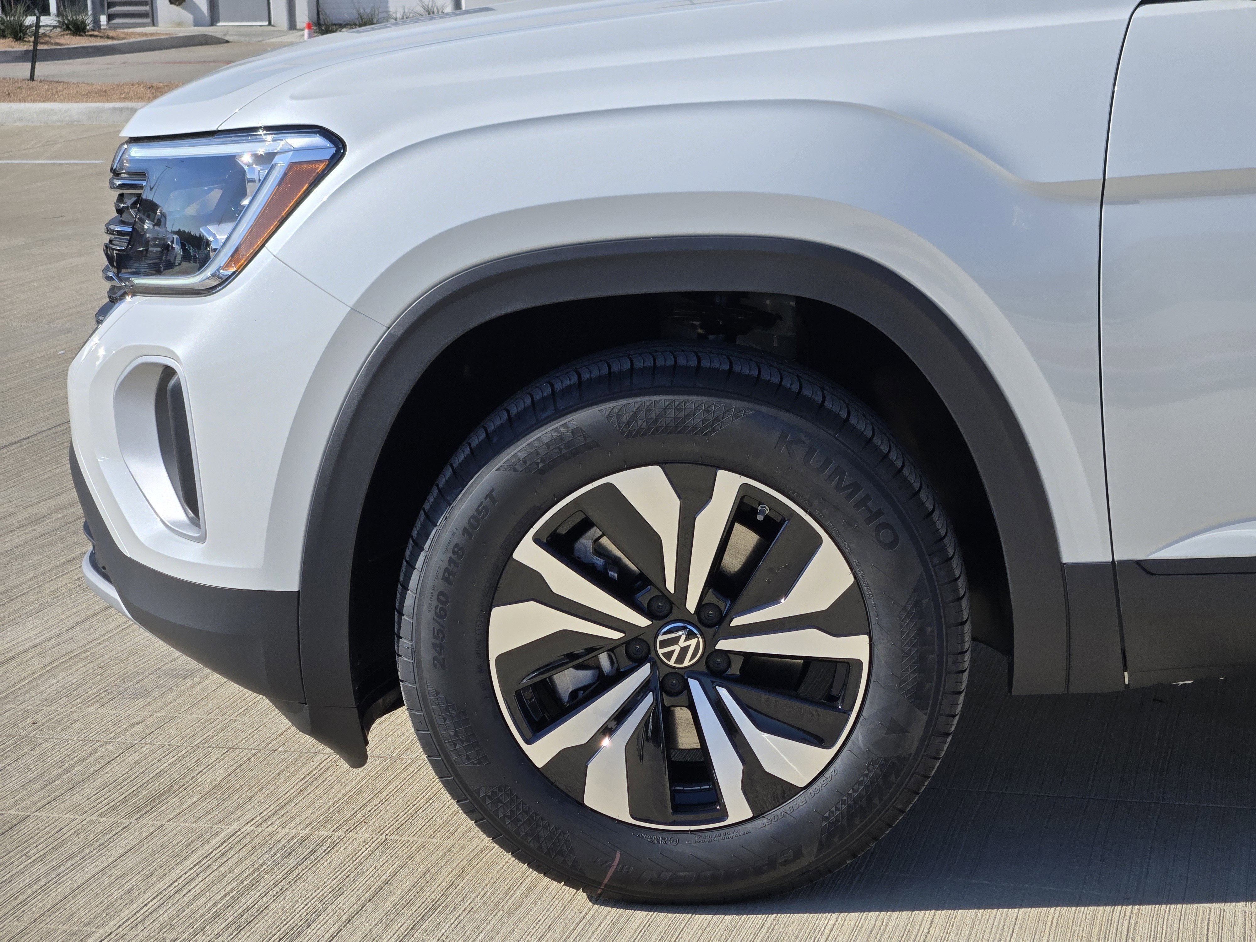 2026 Volkswagen Atlas 2.0T SE