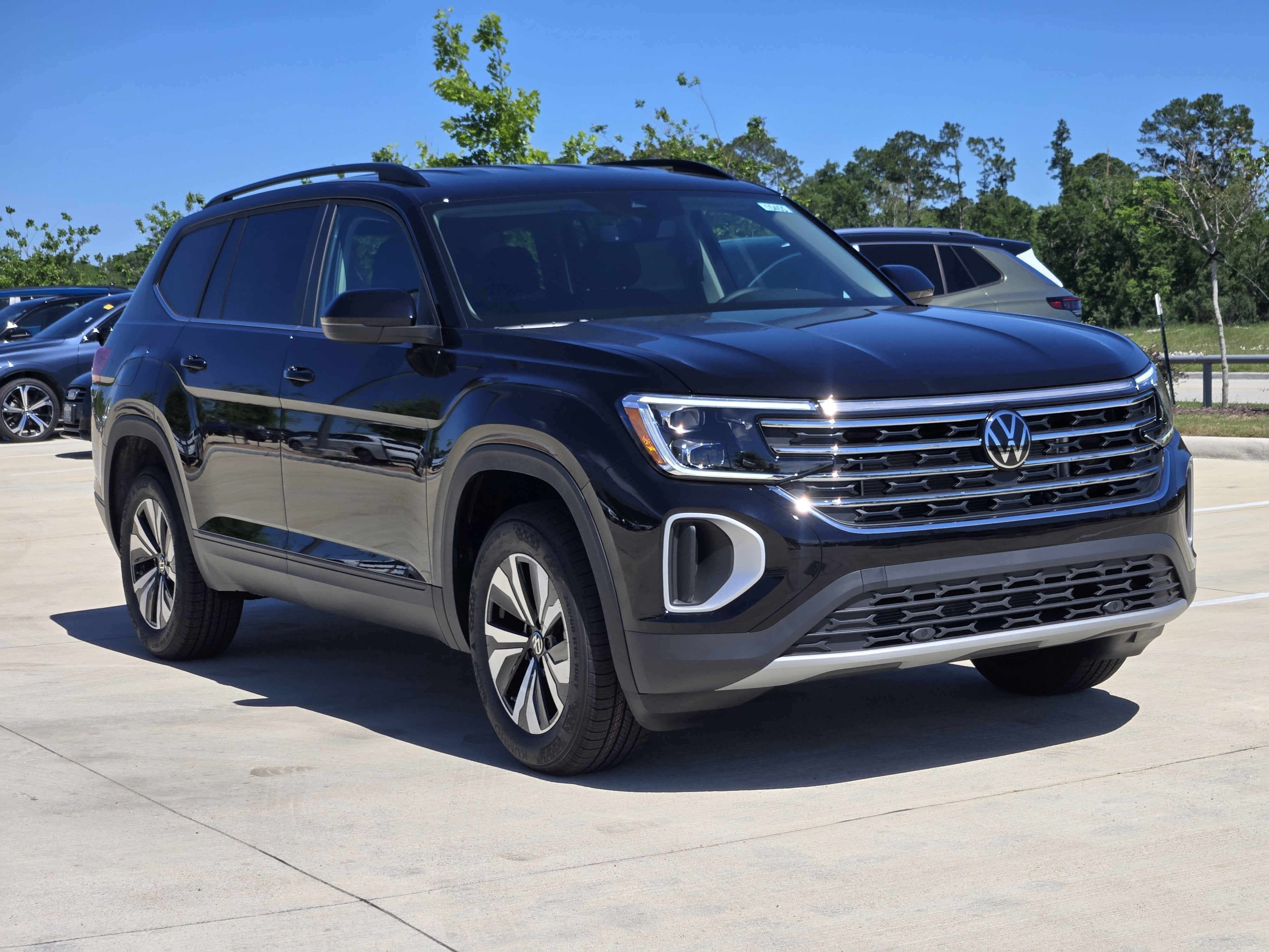 2026 Volkswagen Atlas 2.0T SE
