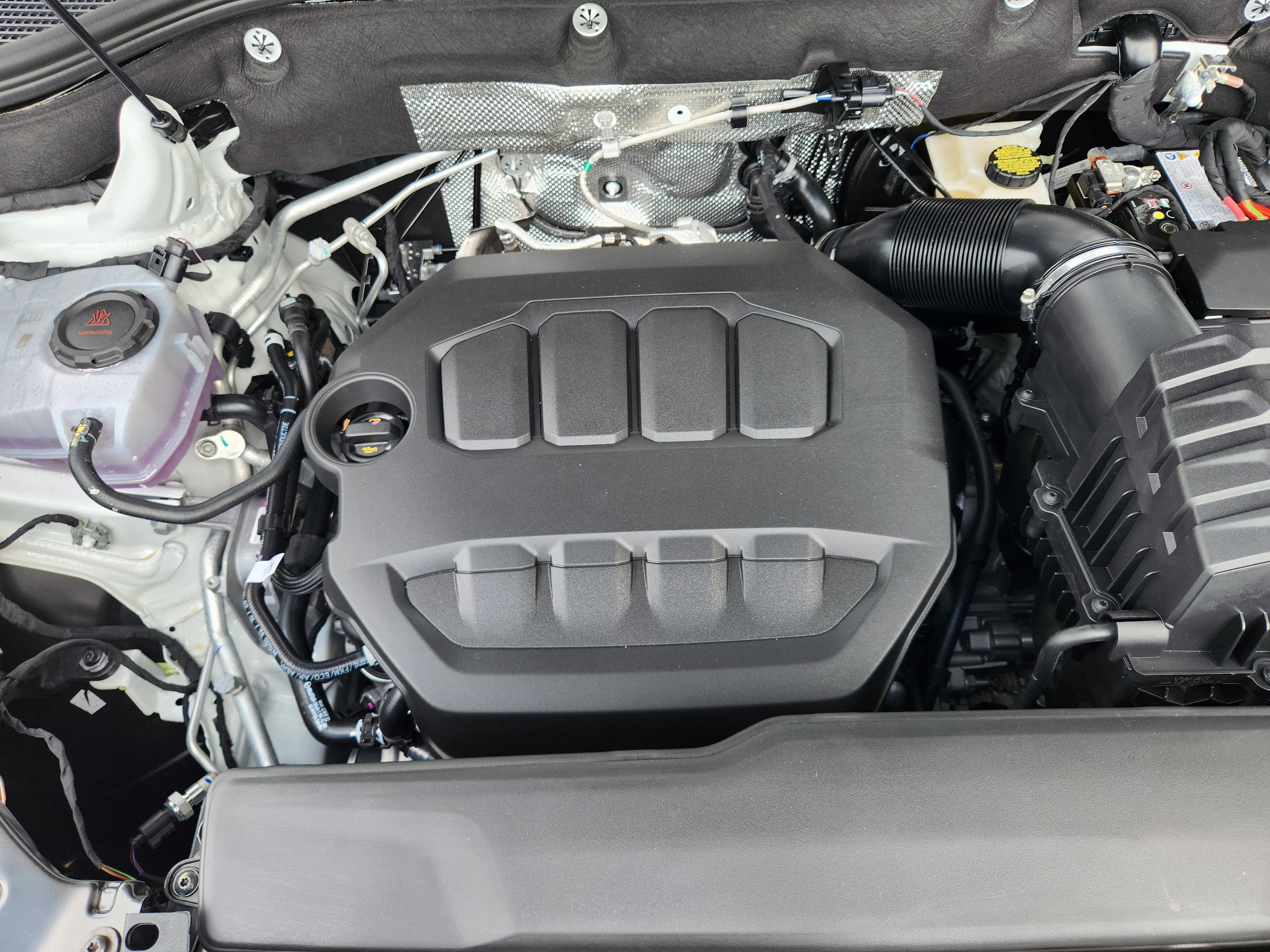 2026 Volkswagen Atlas 2.0T SE