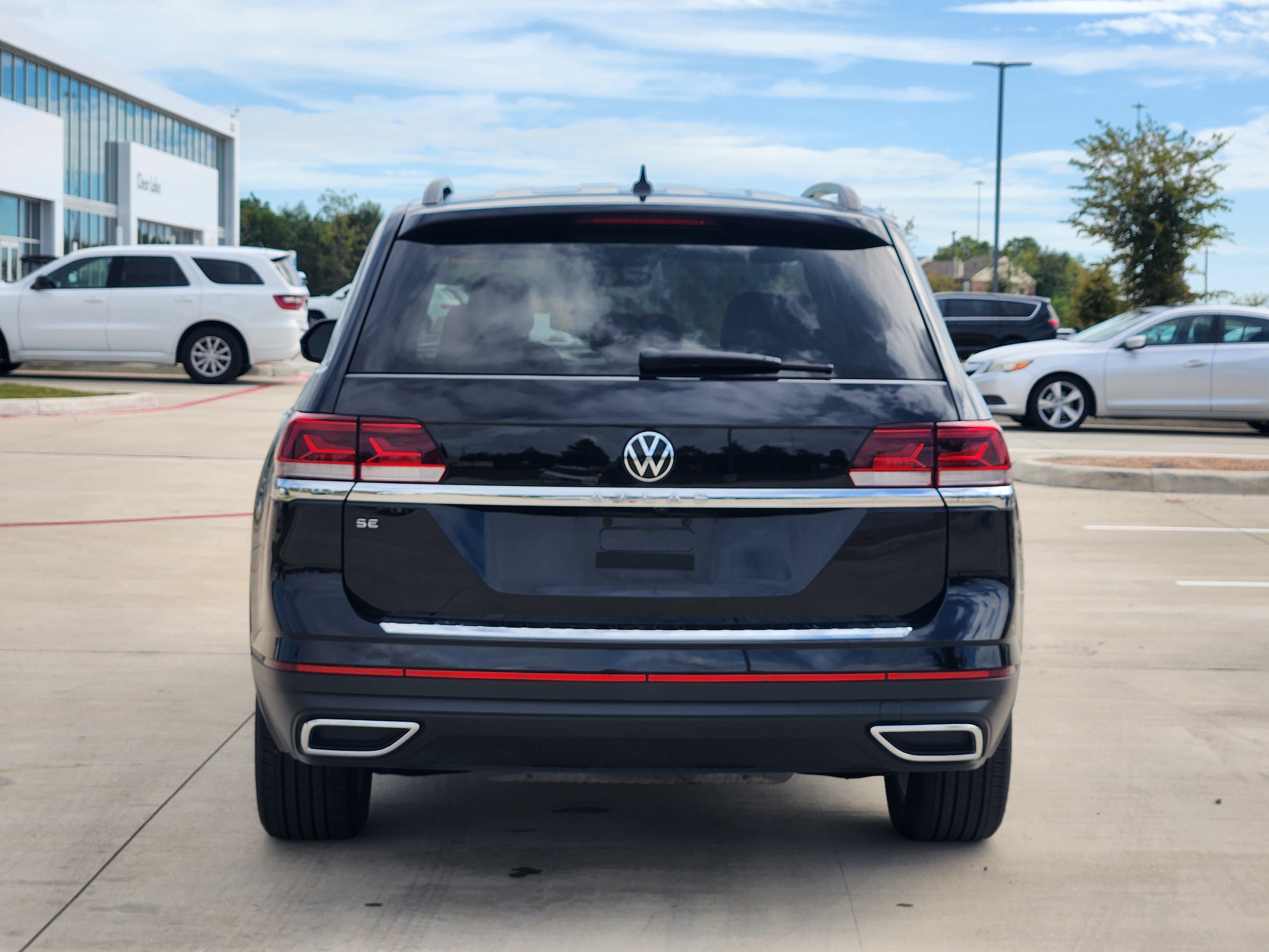 2023 Volkswagen Atlas 2.0T SE