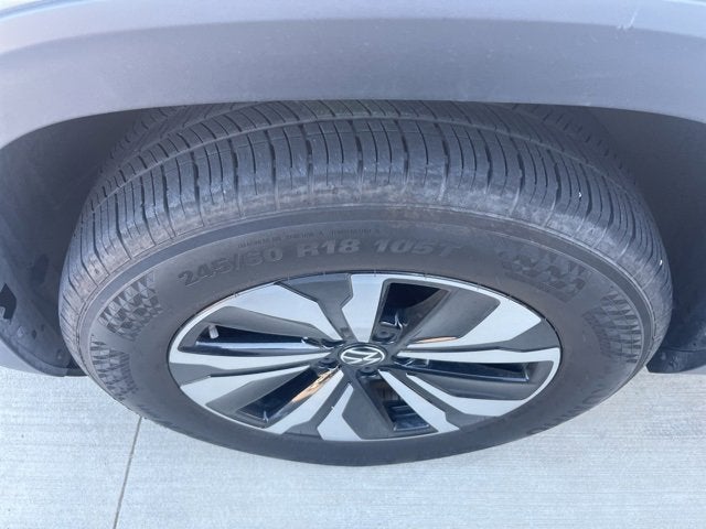 2024 Volkswagen Atlas 2.0T SE