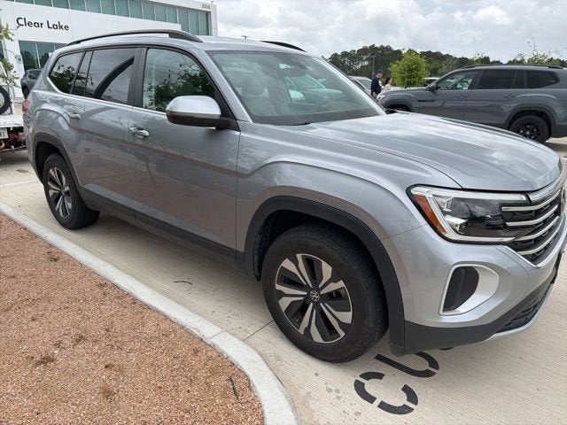 2024 Volkswagen Atlas 2.0T SE