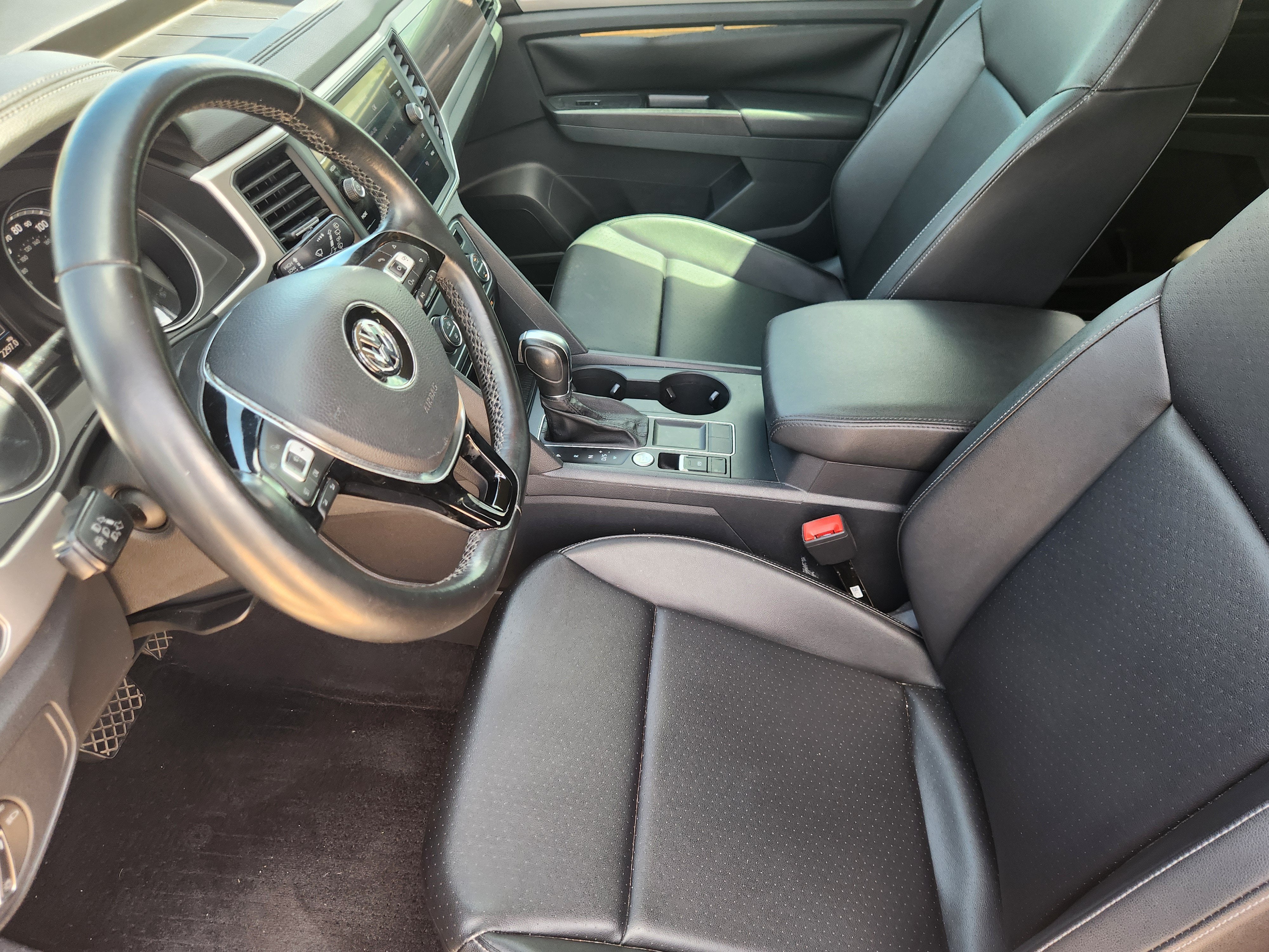 2018 Volkswagen Atlas 3.6L V6 SE w/Technology