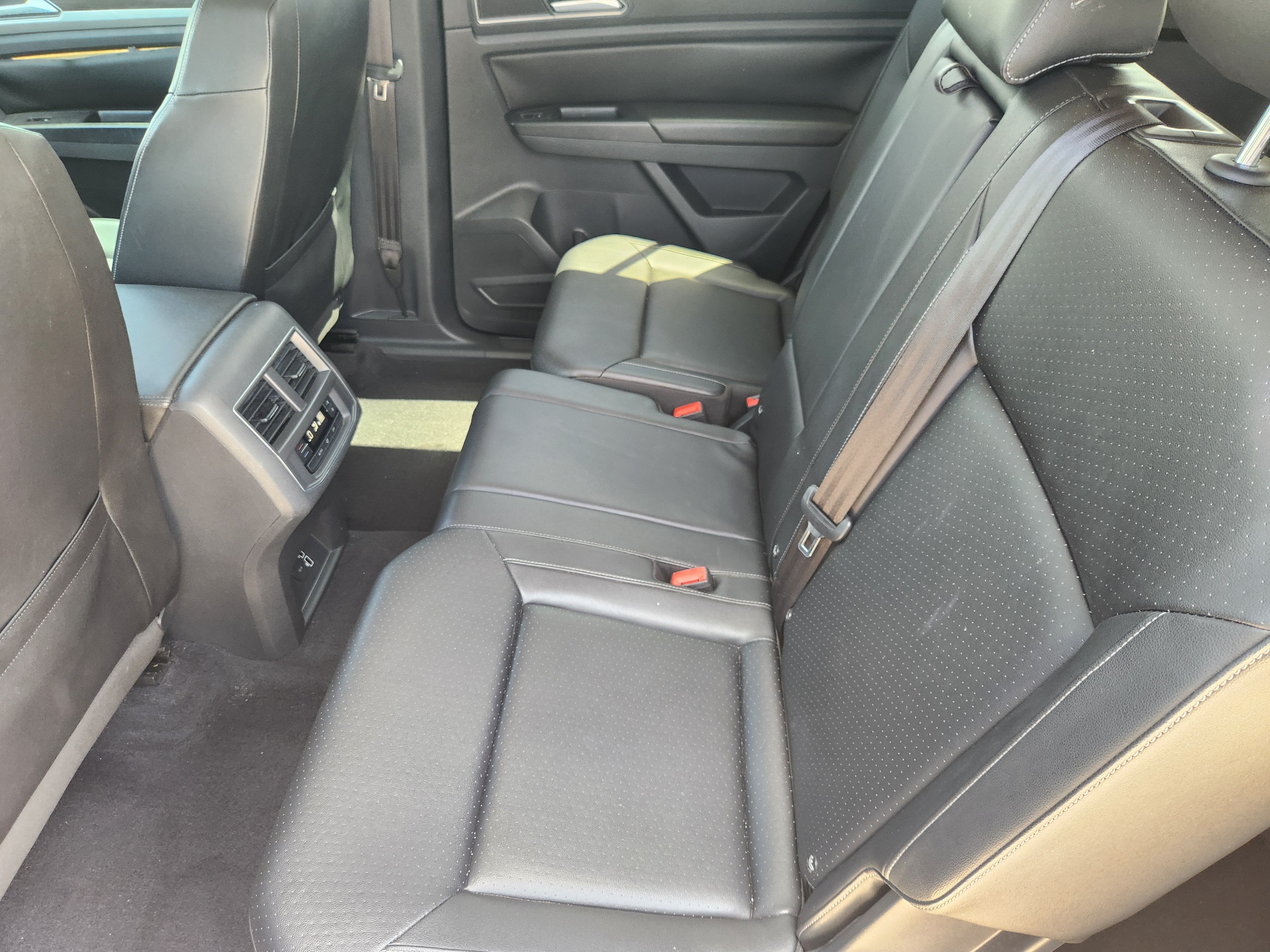 2018 Volkswagen Atlas 3.6L V6 SE w/Technology