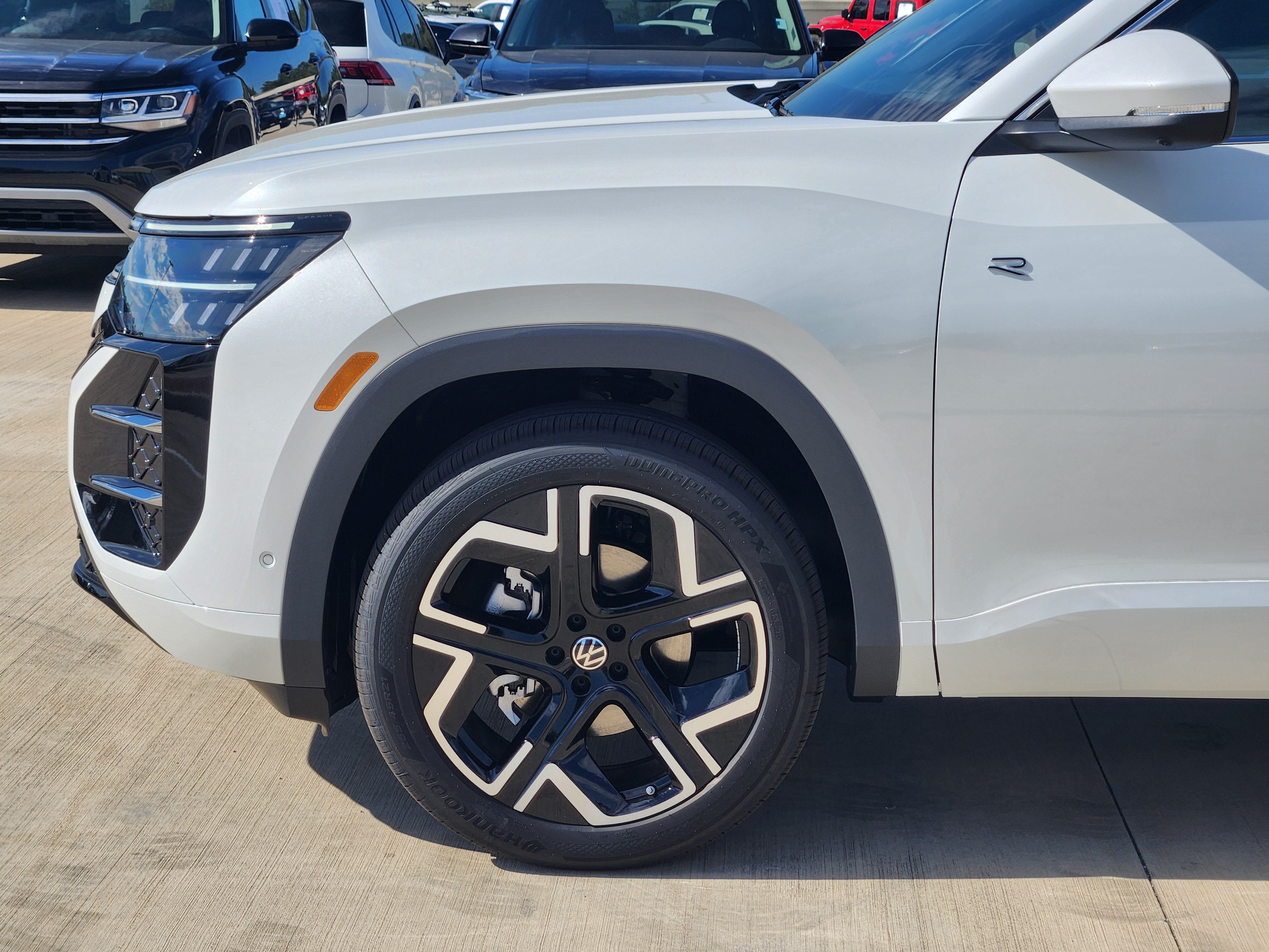 2027 Volkswagen Atlas SEL Premium R-Line
