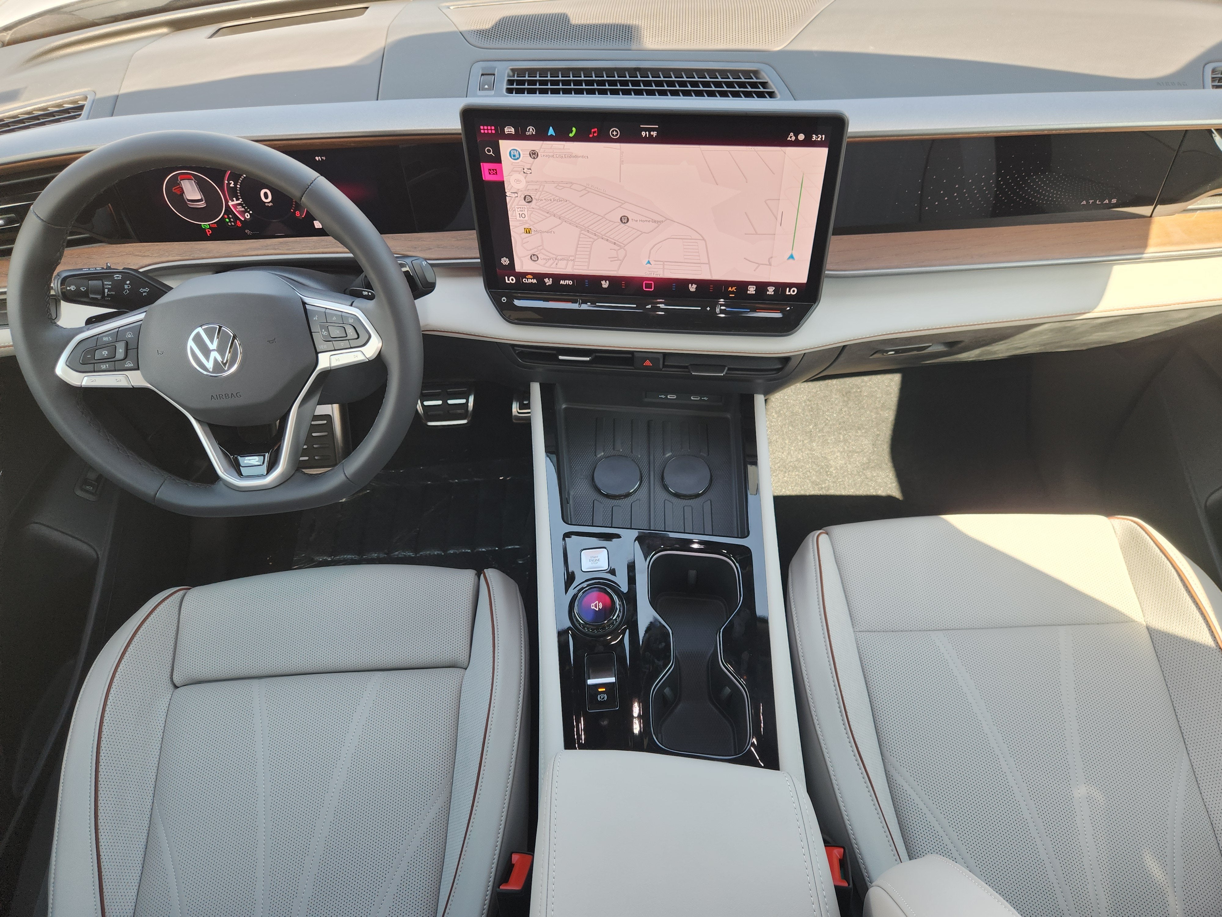 2027 Volkswagen Atlas SEL Premium R-Line