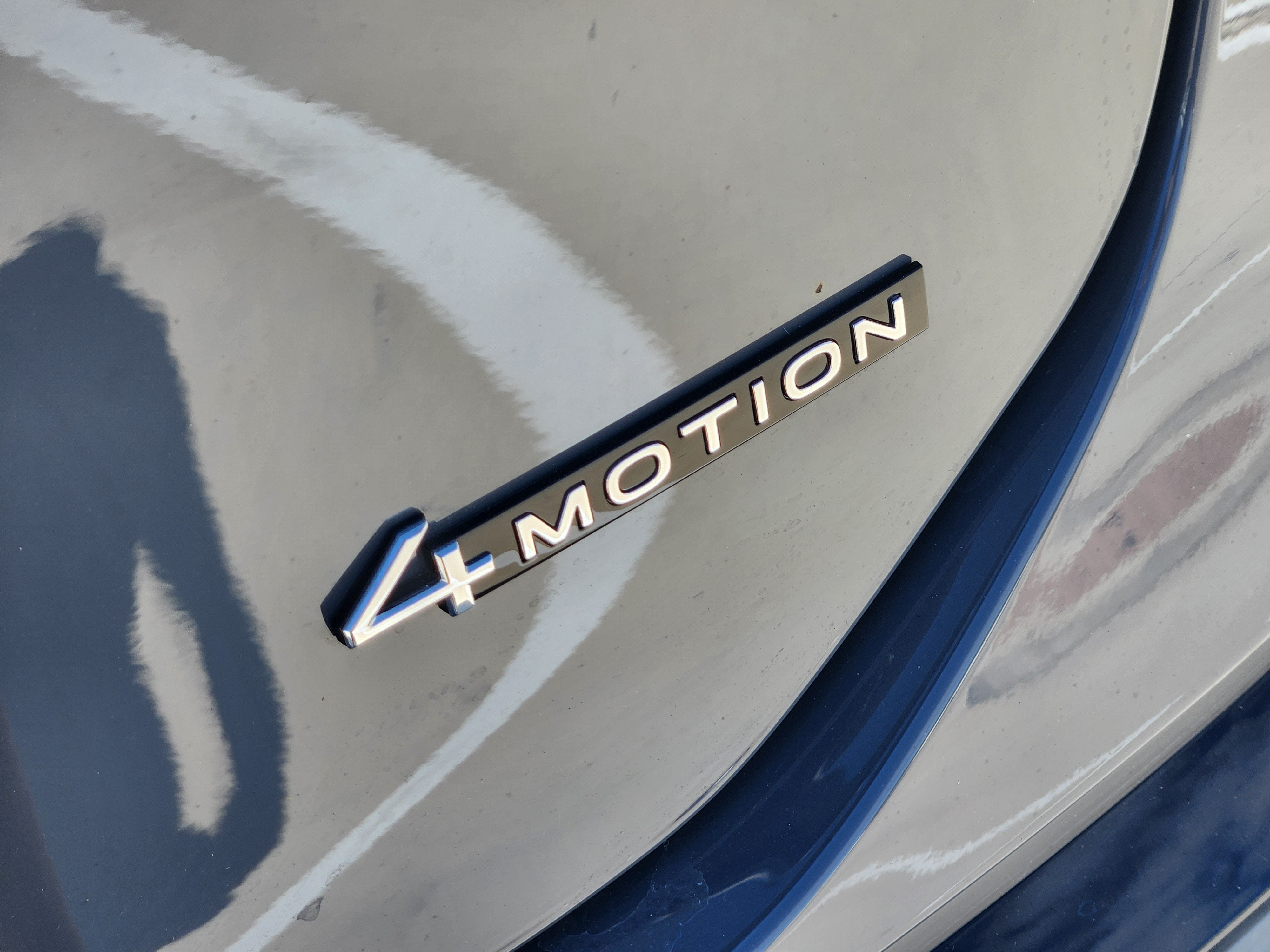 2027 Volkswagen Atlas SEL Premium R-Line