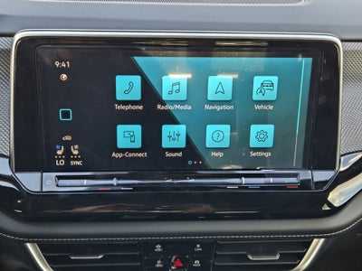 2026 Volkswagen Atlas Cross Sport 2.0T SEL Premium R-Line