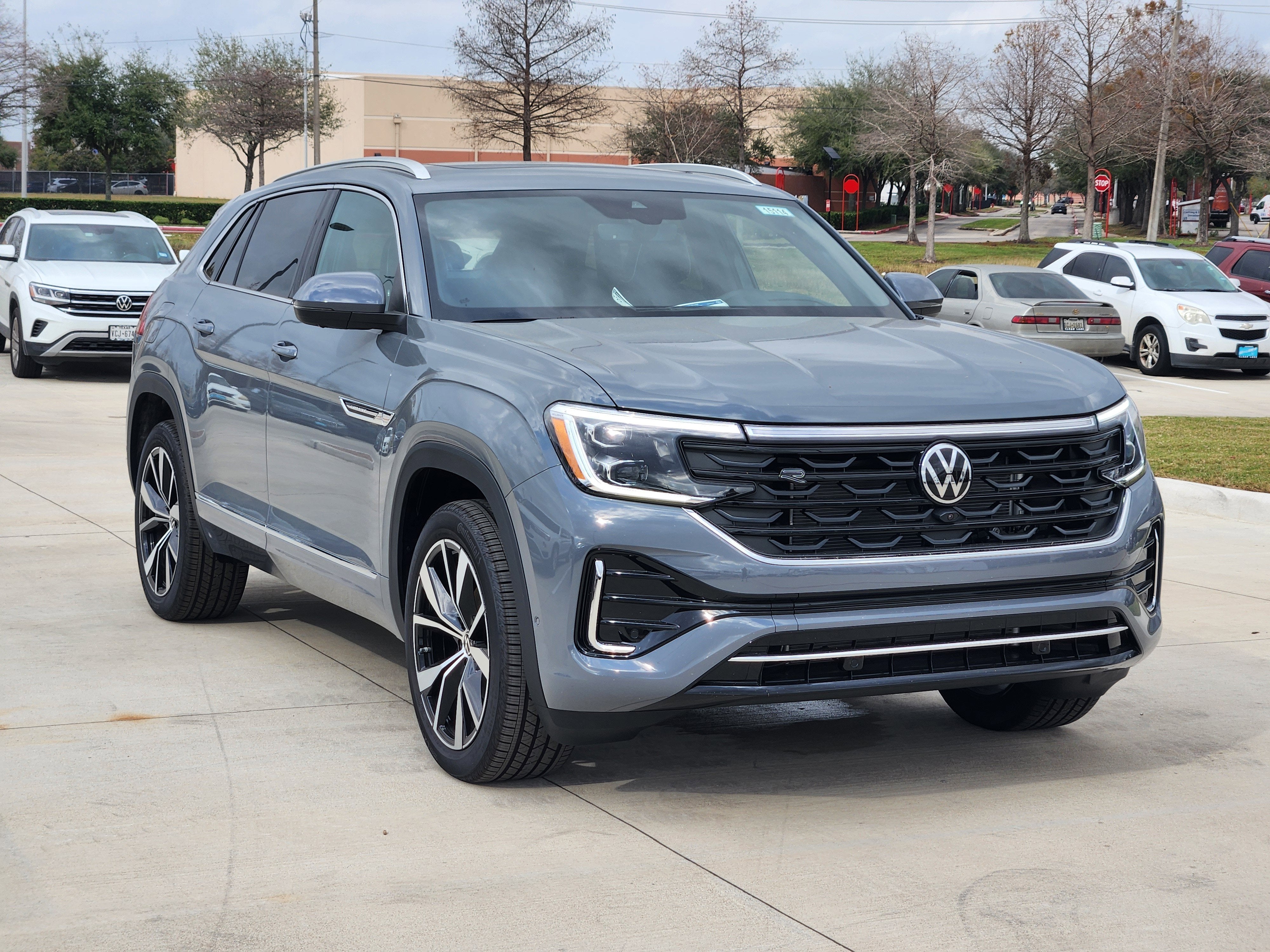 2026 Volkswagen Atlas Cross Sport 2.0T SEL Premium R-Line