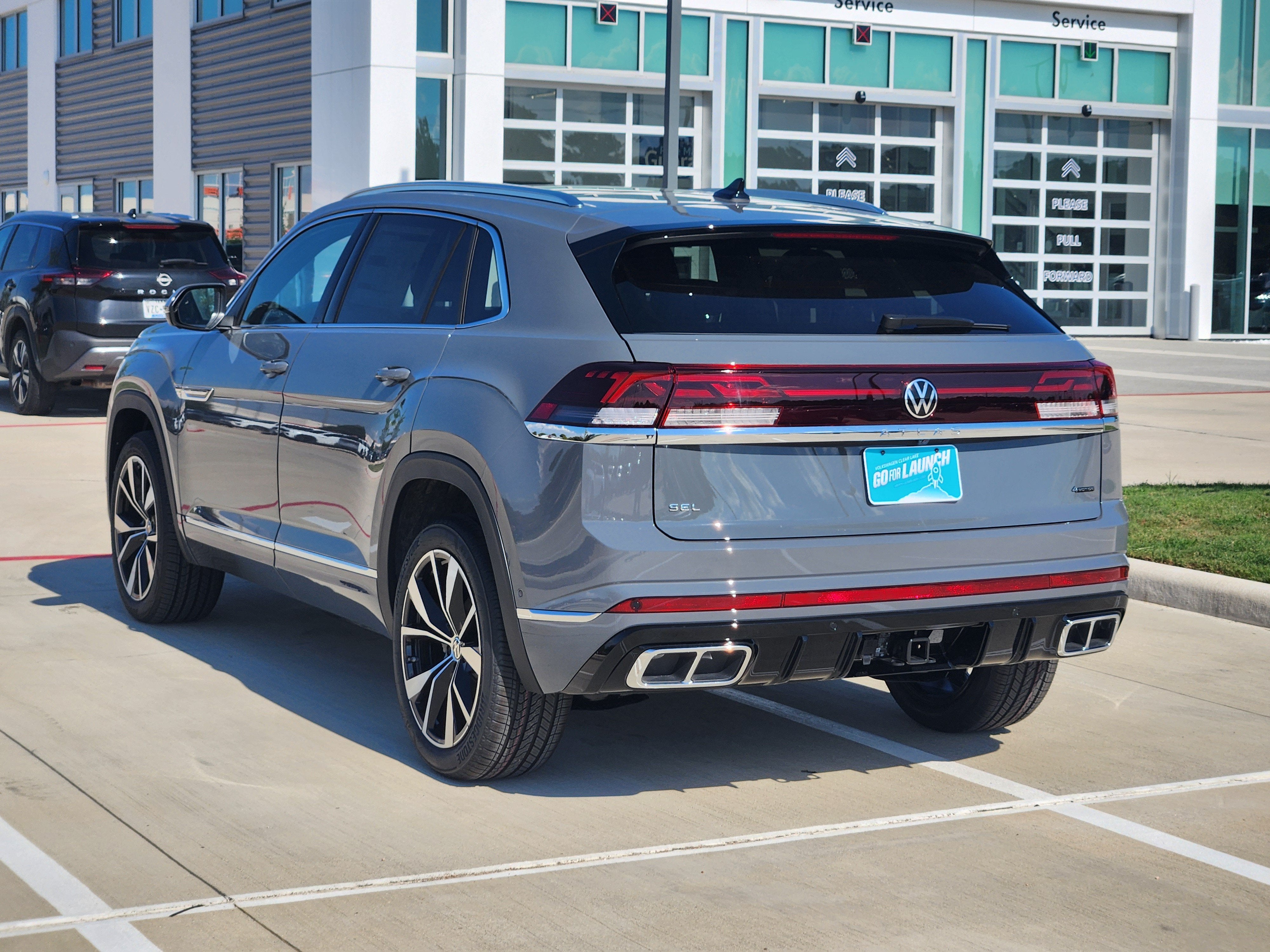 2026 Volkswagen Atlas Cross Sport 2.0T SEL Premium R-Line