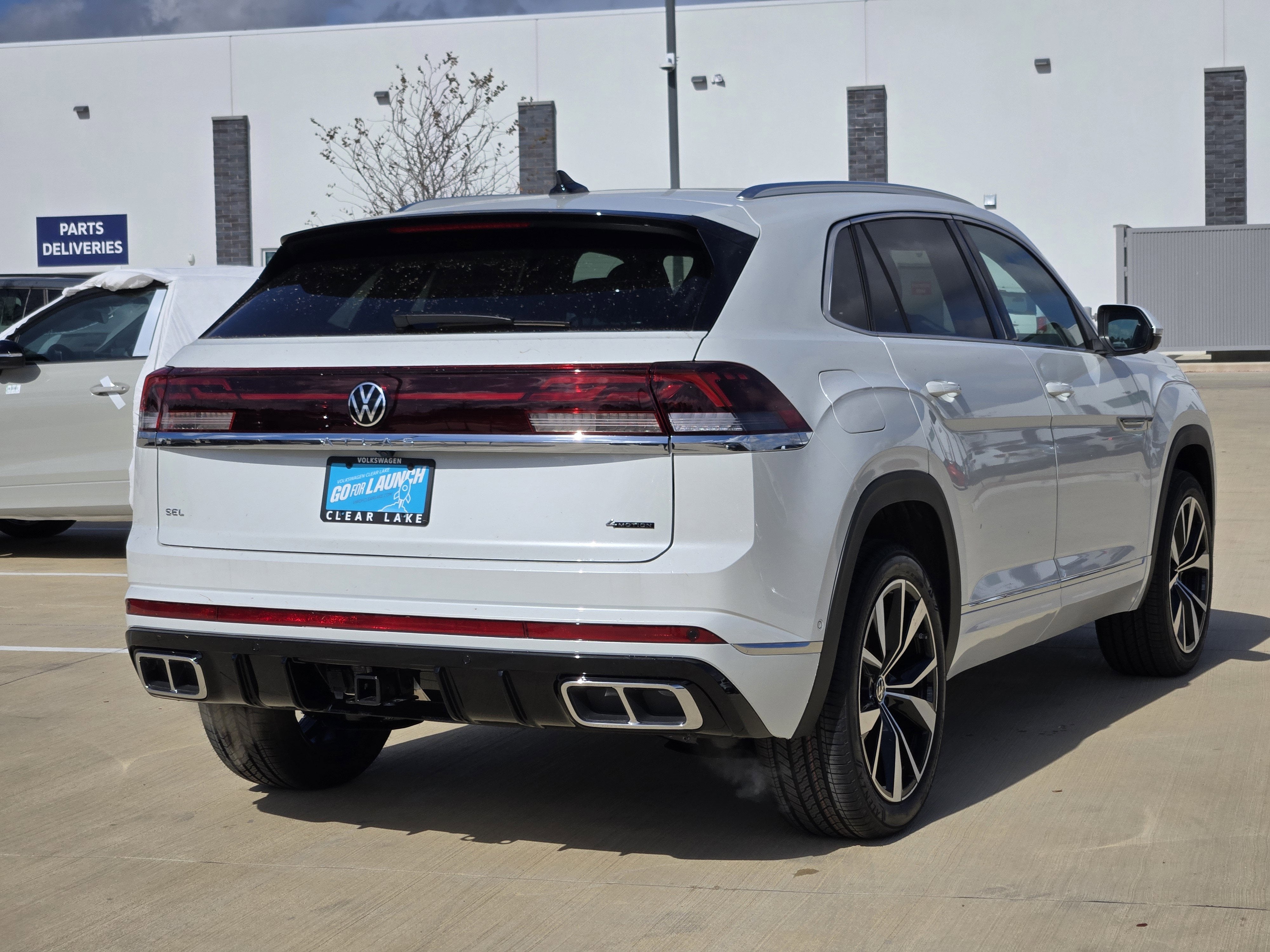 2026 Volkswagen Atlas Cross Sport 2.0T SEL Premium R-Line