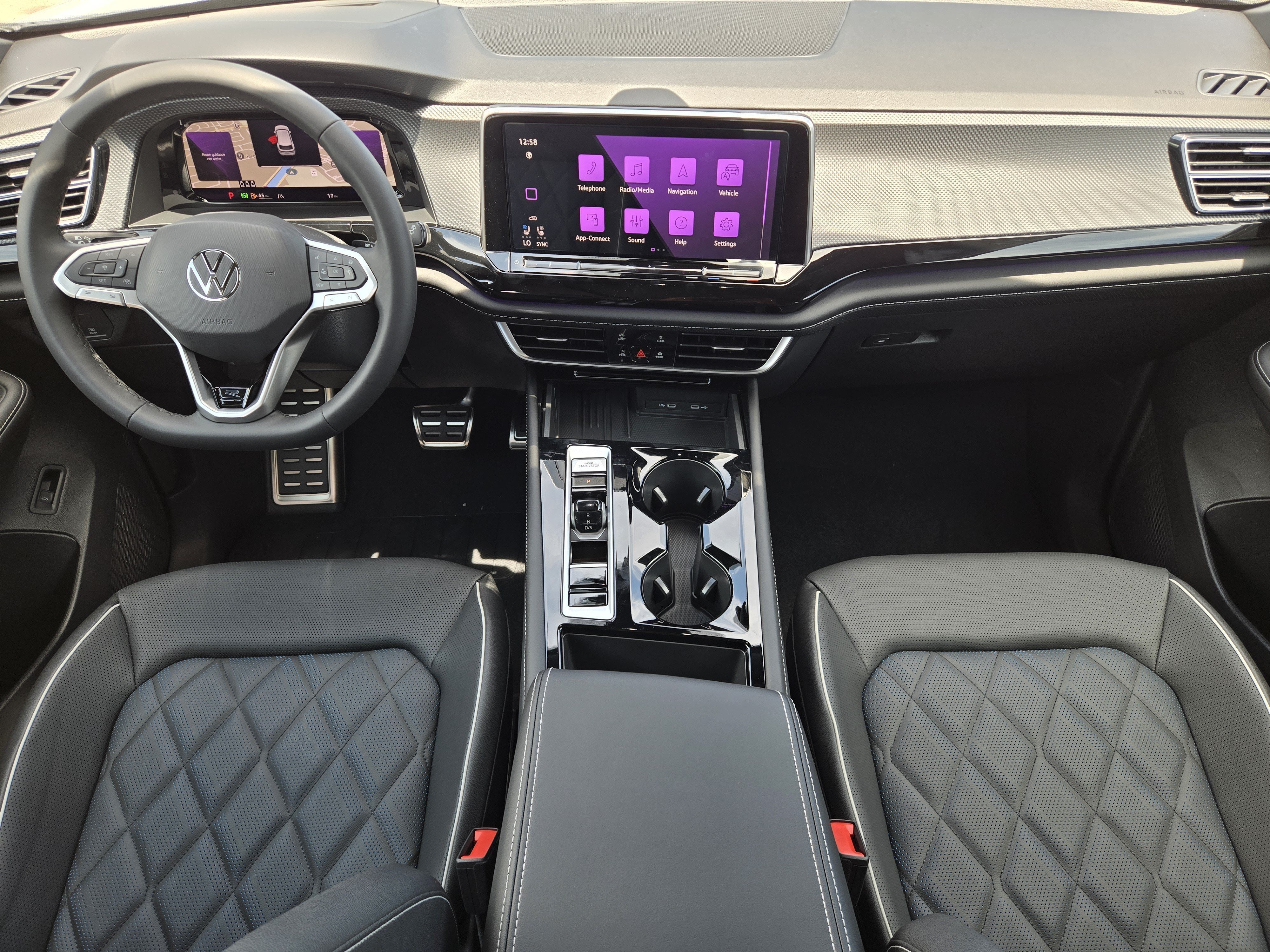 2026 Volkswagen Atlas Cross Sport 2.0T SEL Premium R-Line