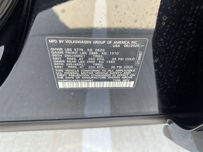 2025 Volkswagen Atlas Cross Sport 2.0T SEL Premium R-Line