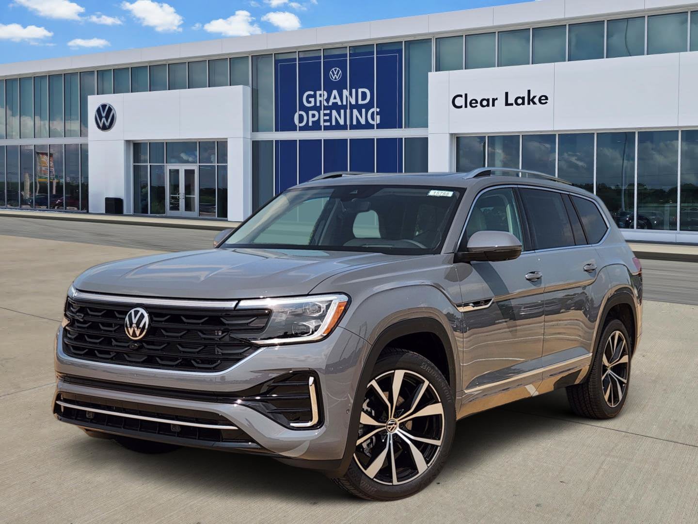 2026 Volkswagen Atlas 2.0T SEL Premium R-Line