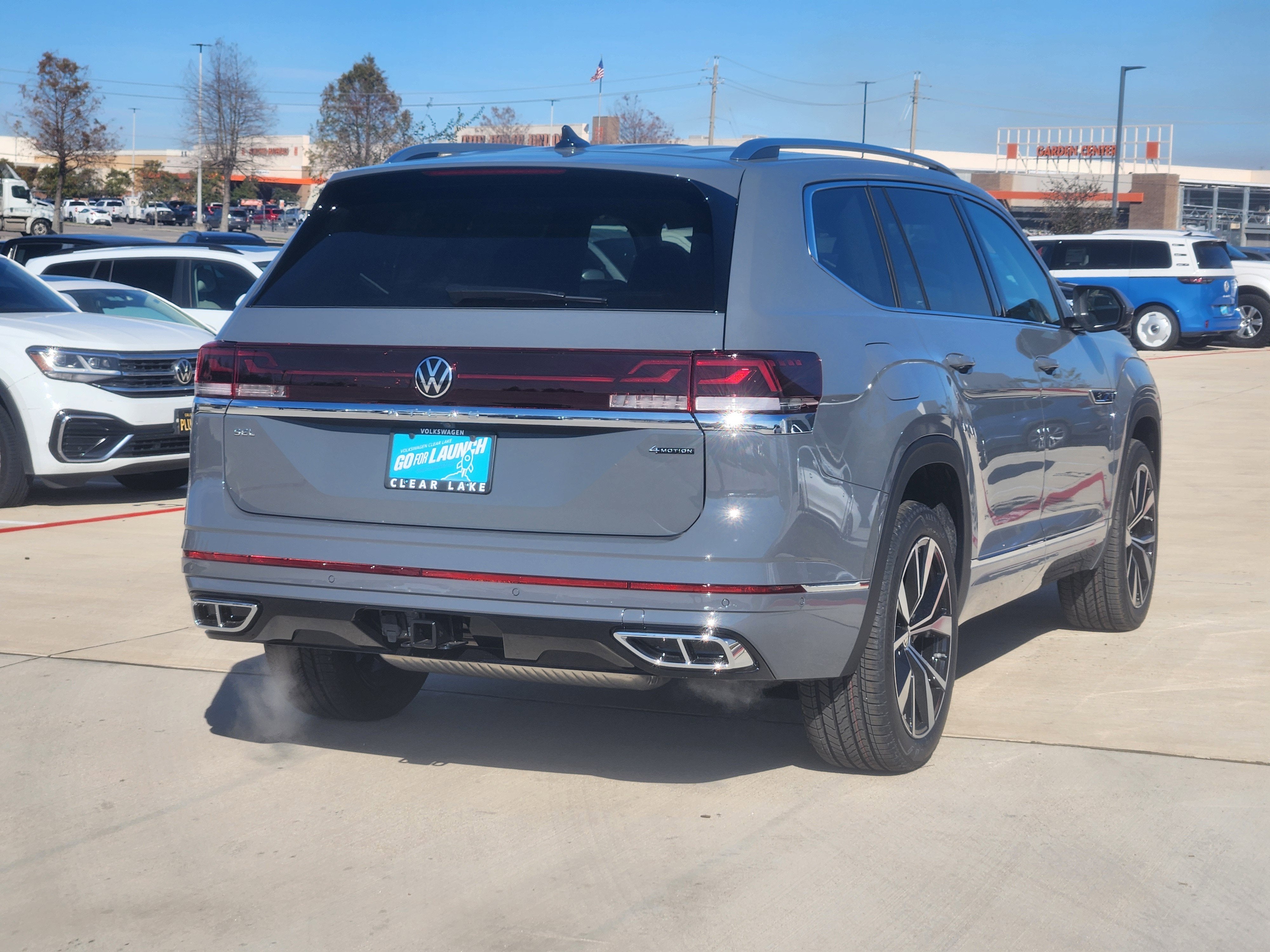 2026 Volkswagen Atlas 2.0T SEL Premium R-Line