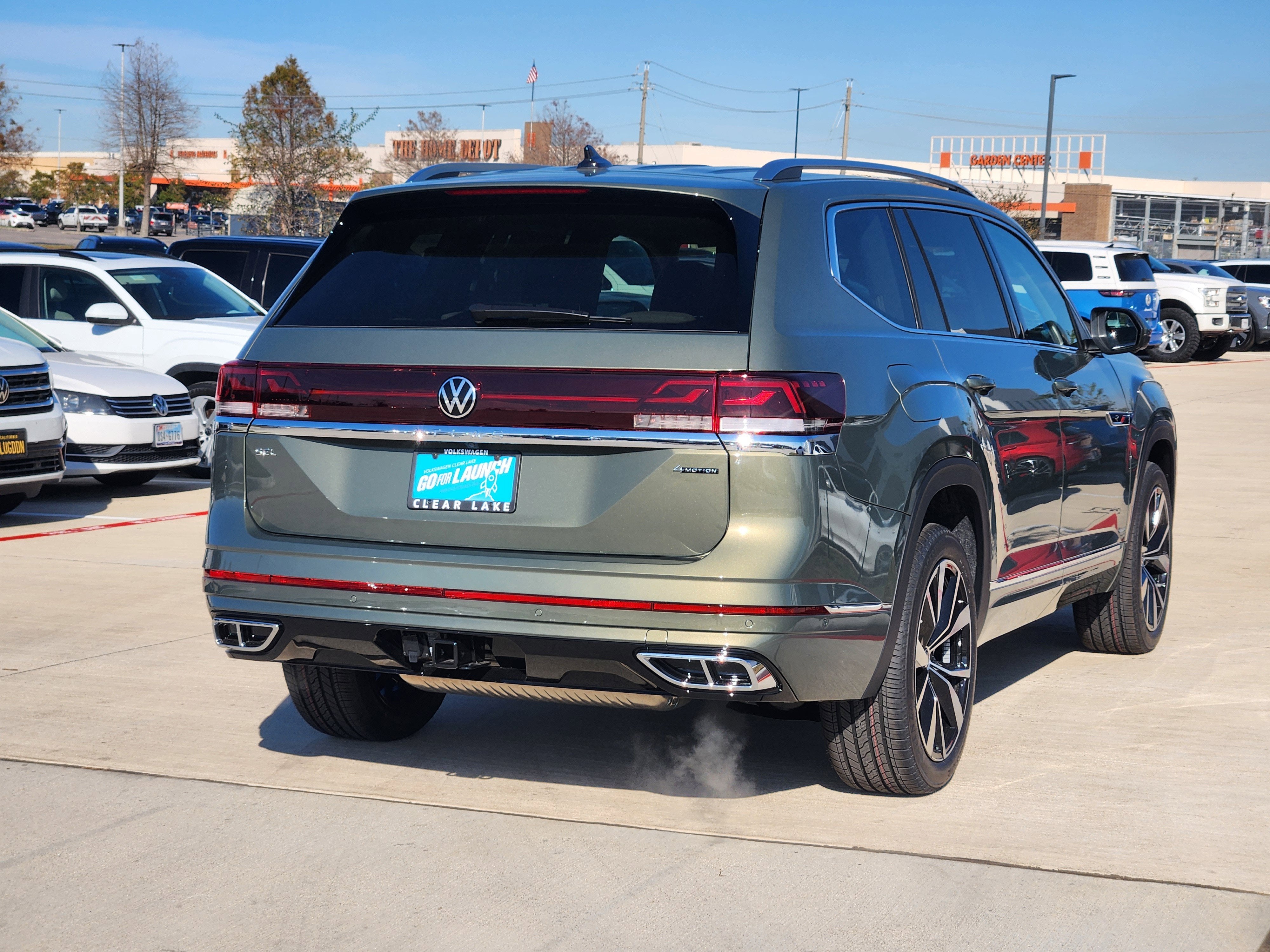 2026 Volkswagen Atlas 2.0T SEL Premium R-Line