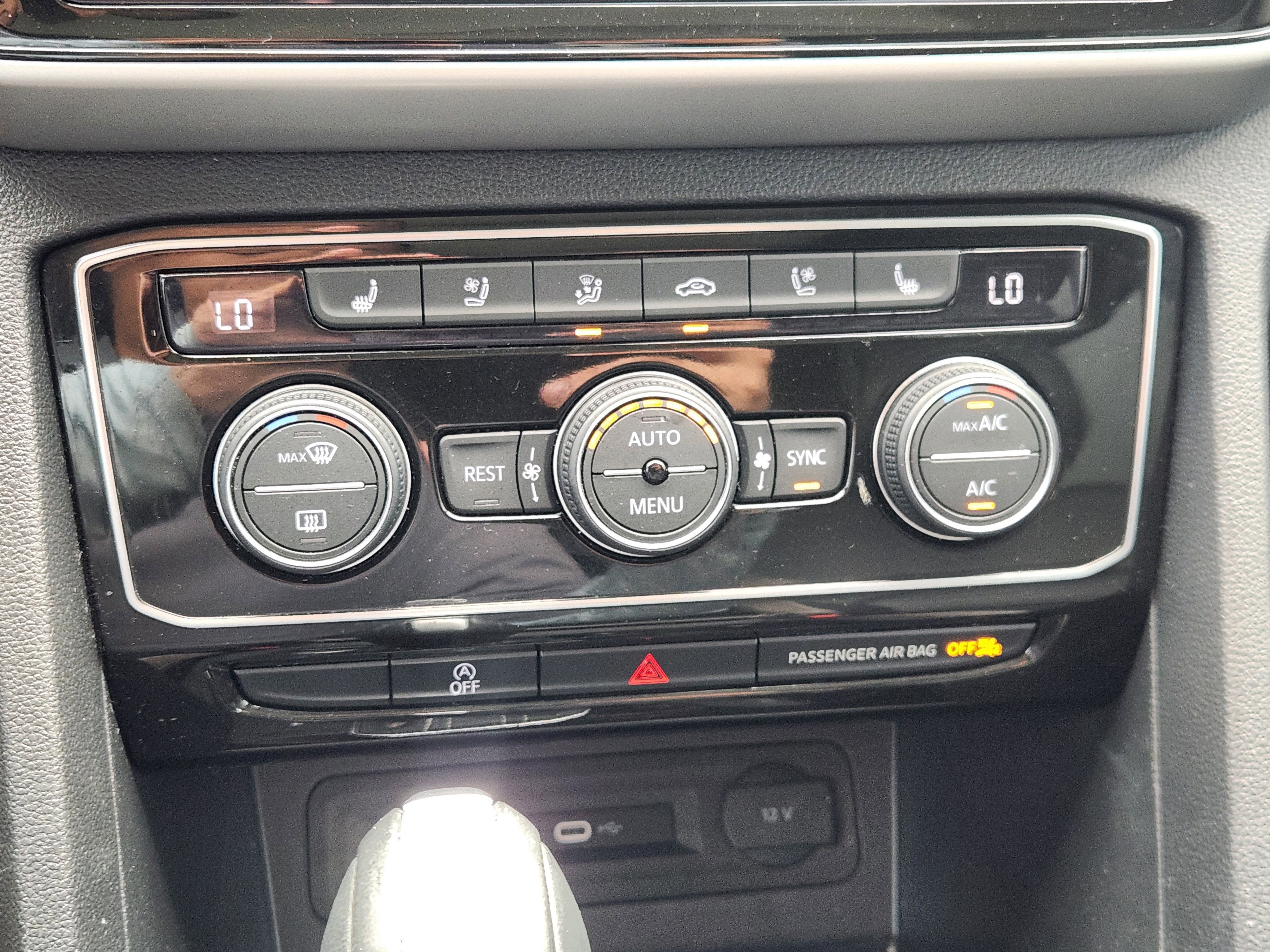 2023 Volkswagen Atlas 3.6L V6 SEL Premium R-Line